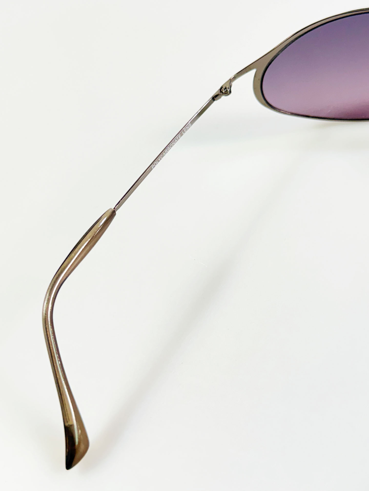 ONE SELF Slim Oval Metal Tint Sunglasses