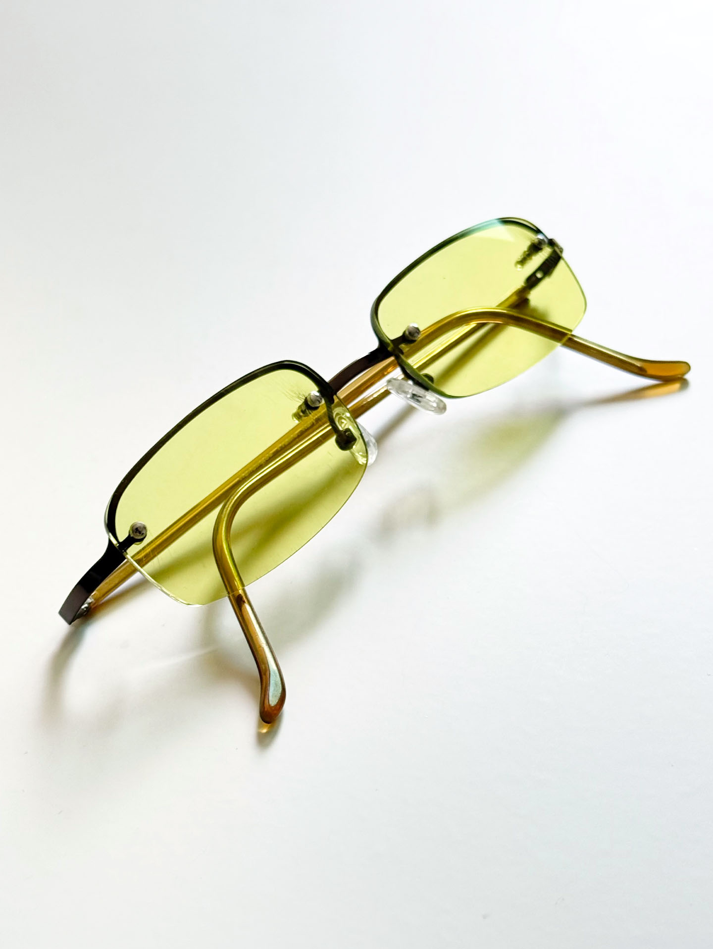 90's ODISAY Yellow Tint Rimless Square Sunglasses