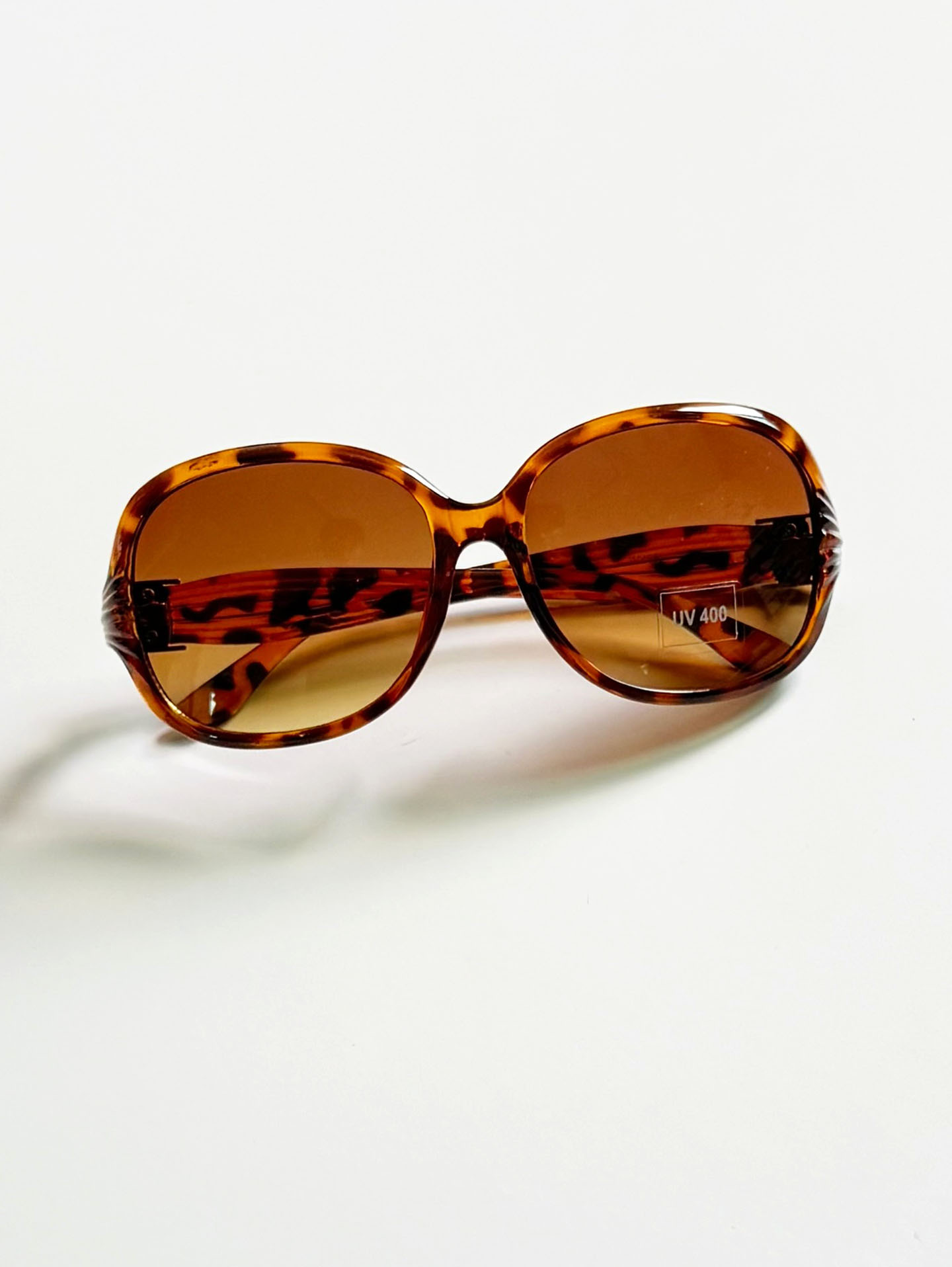 Oversized Tortoisehll Bold Oval Tint Sunglasses