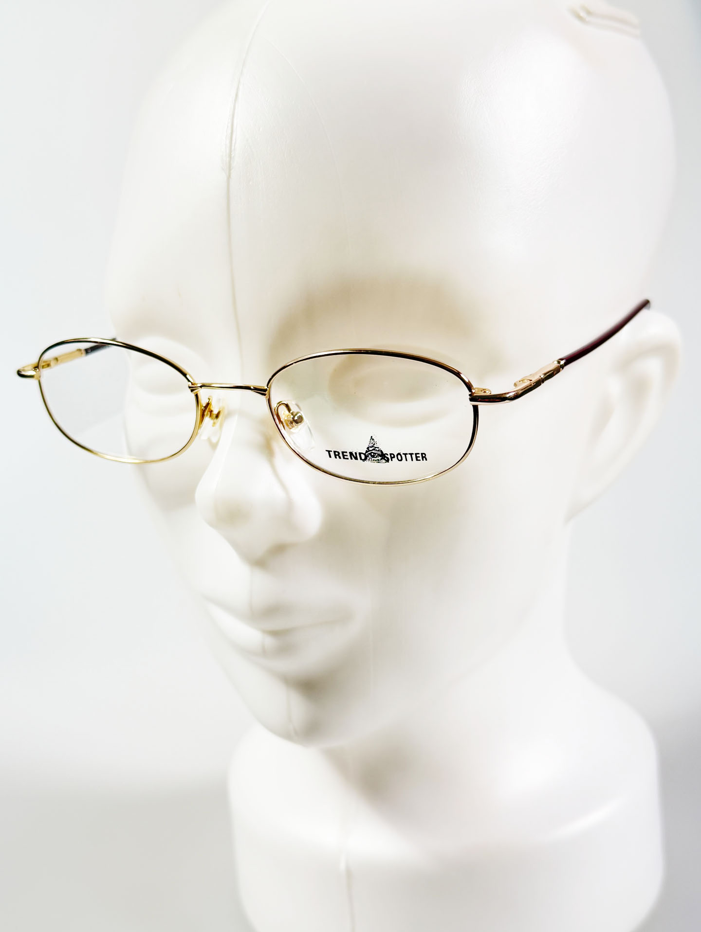 TREND SPOTTER Gold Slim Oval Metal Glasses