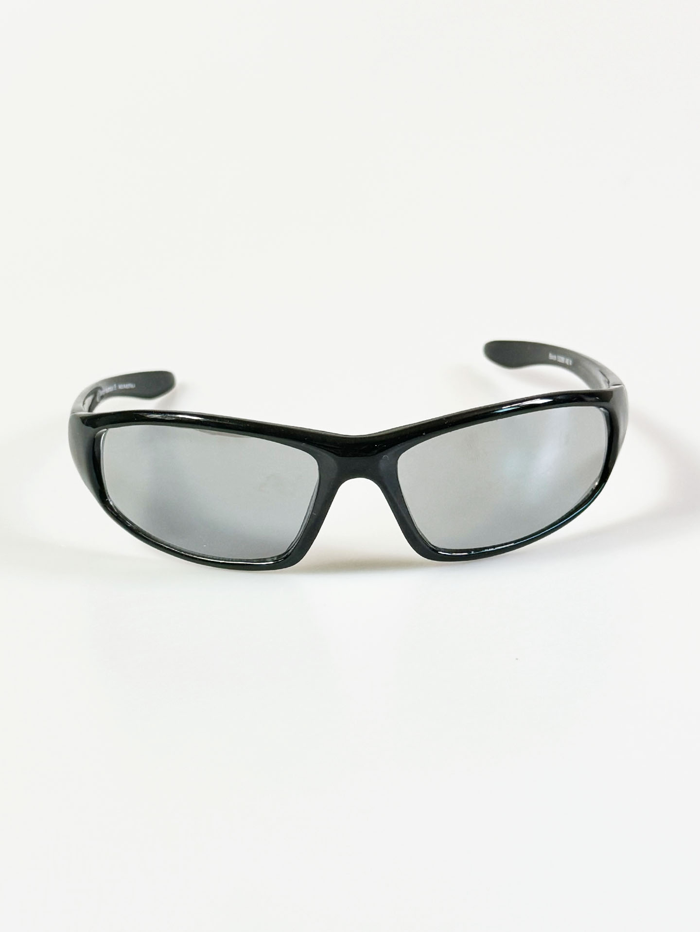 90’s DIRTY DOG Black Wraparound Sporty Frame Sunglasses