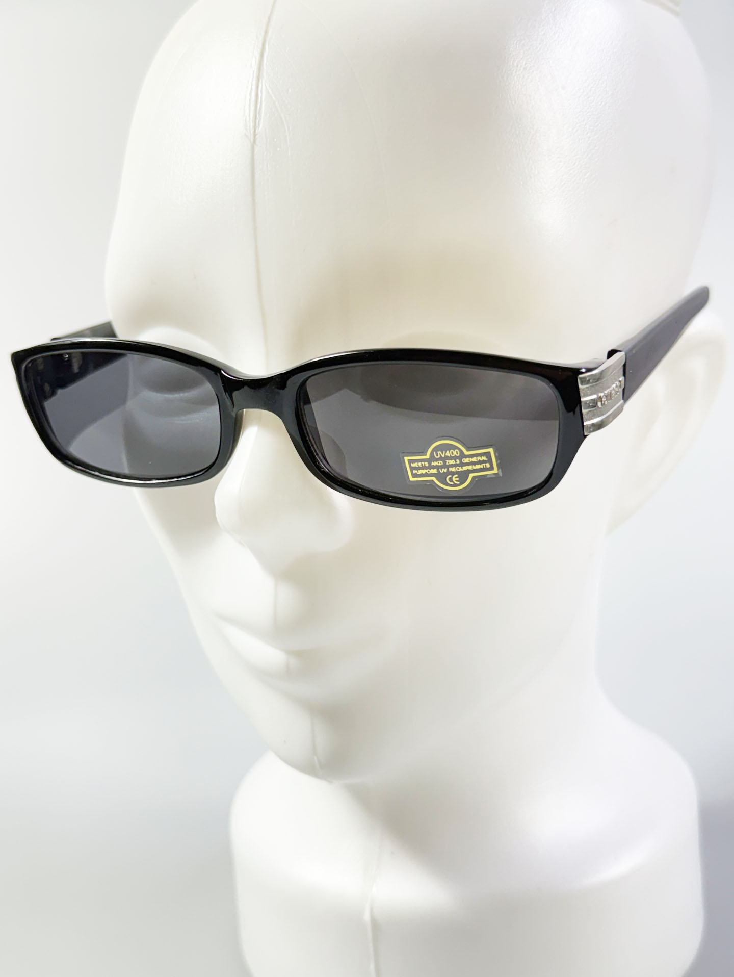90’s GUESS Black Bold Square Frame Sunglasses