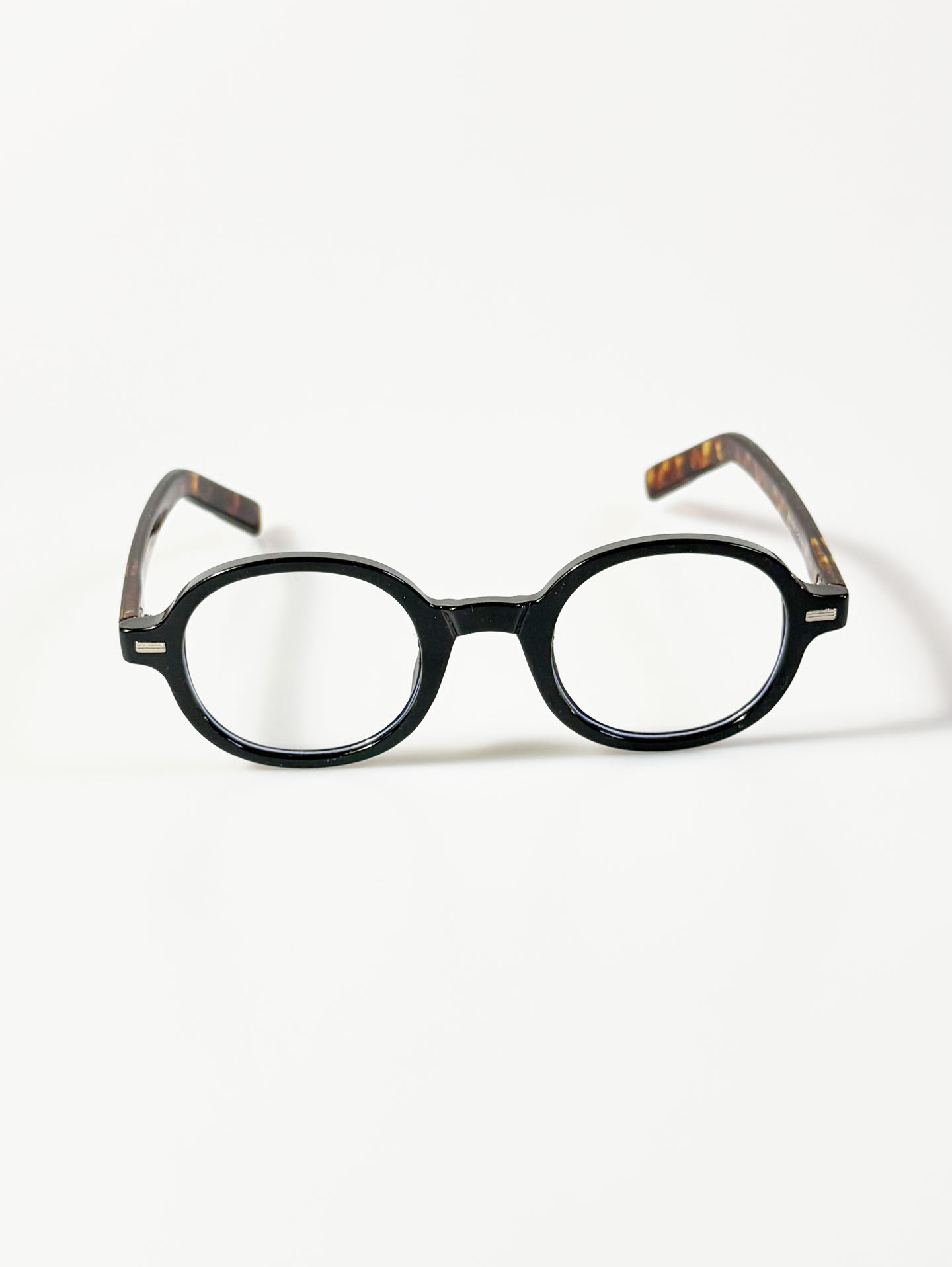 Bold Round Black Frame Sunglasses