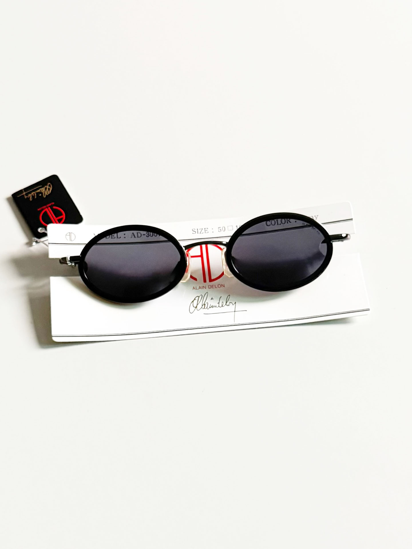 ALAIN DLEON Oval Black Metal Sunglasses