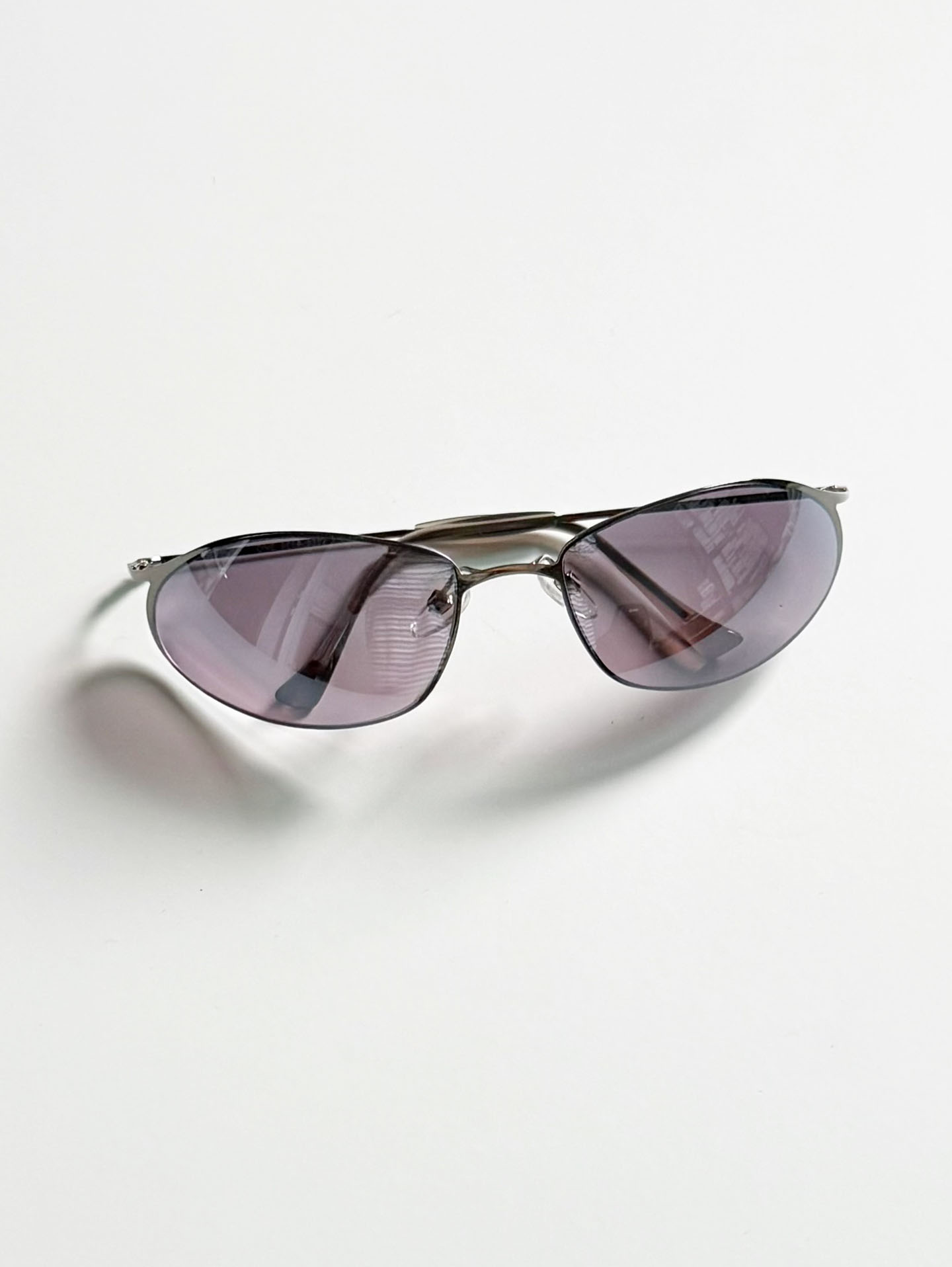ONE SELF Slim Oval Metal Tint Sunglasses