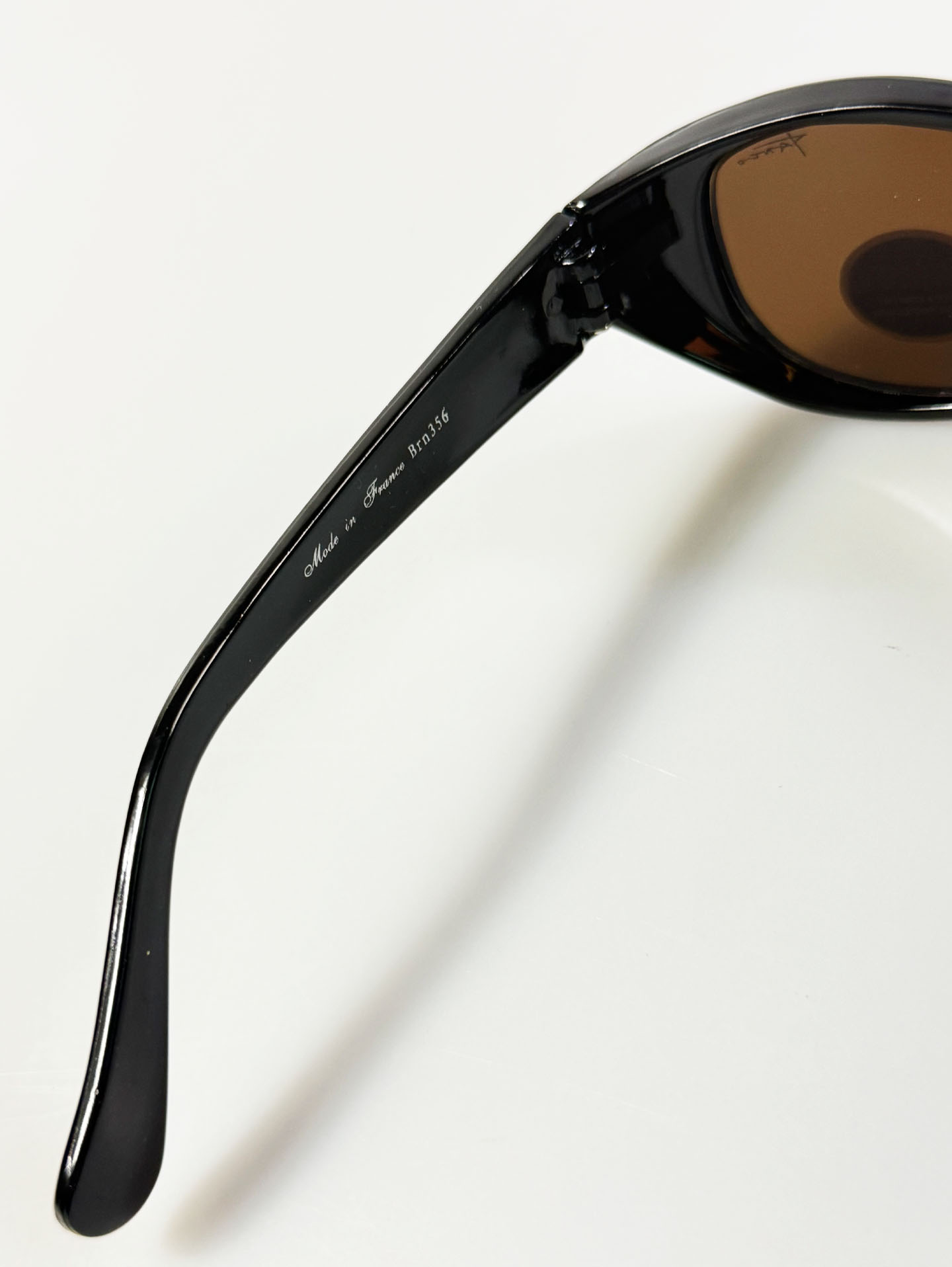 TANGO Brown Woodgrain Optyl Bold Oval Sunglasses