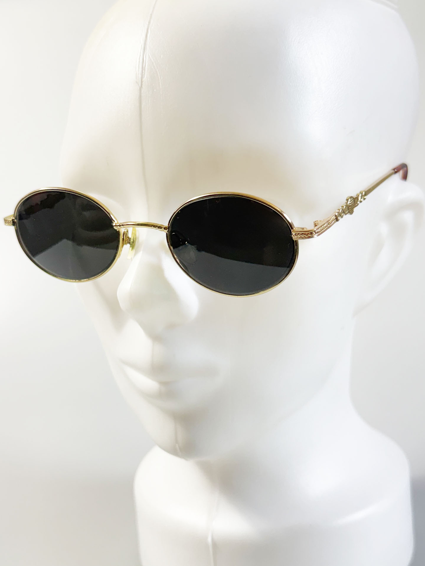 90's Louis Master Gold Slim Oval Metal Sunglasses