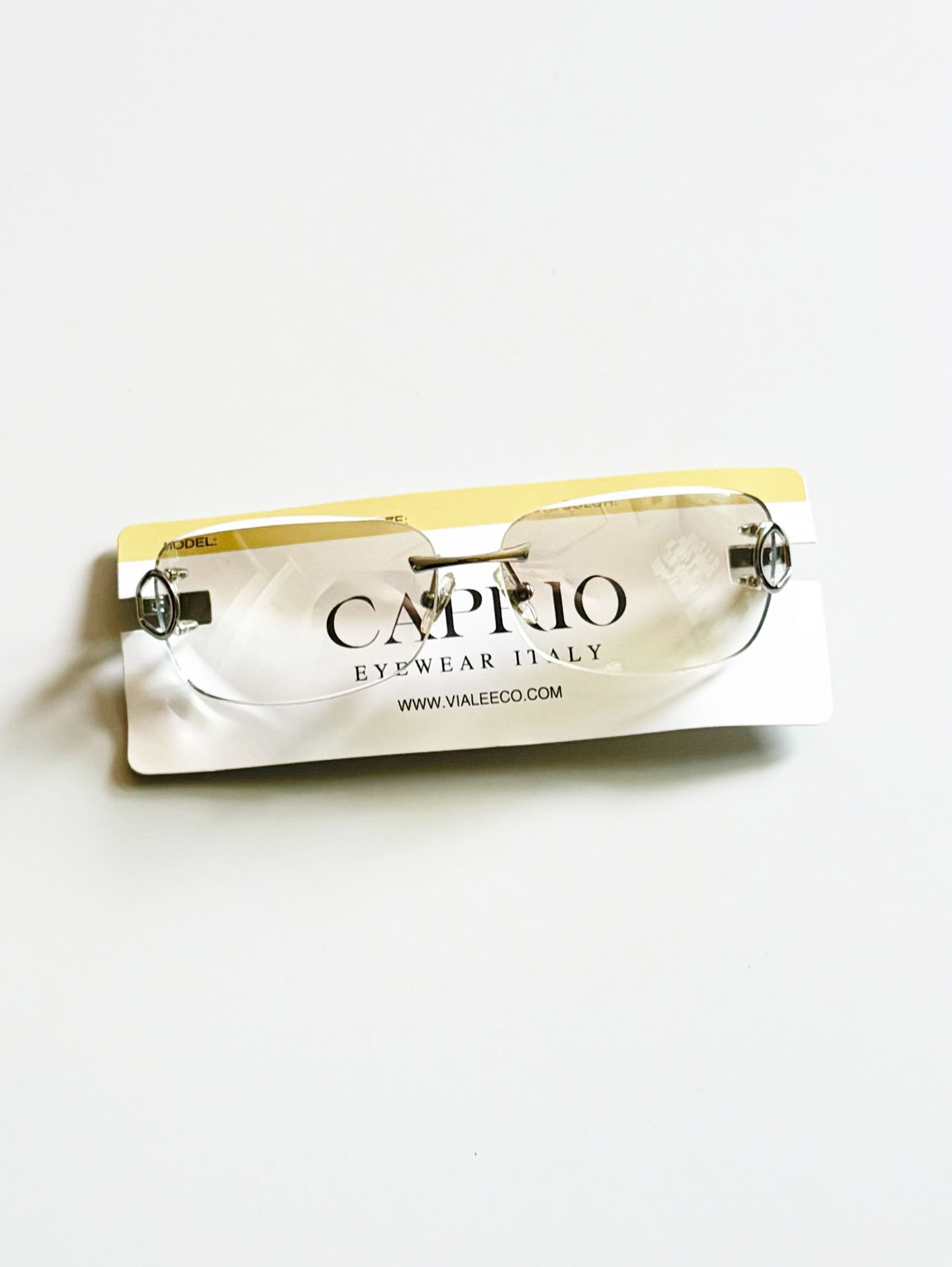 CAPRIO Rimless Square Metal Tinted Sunglasses