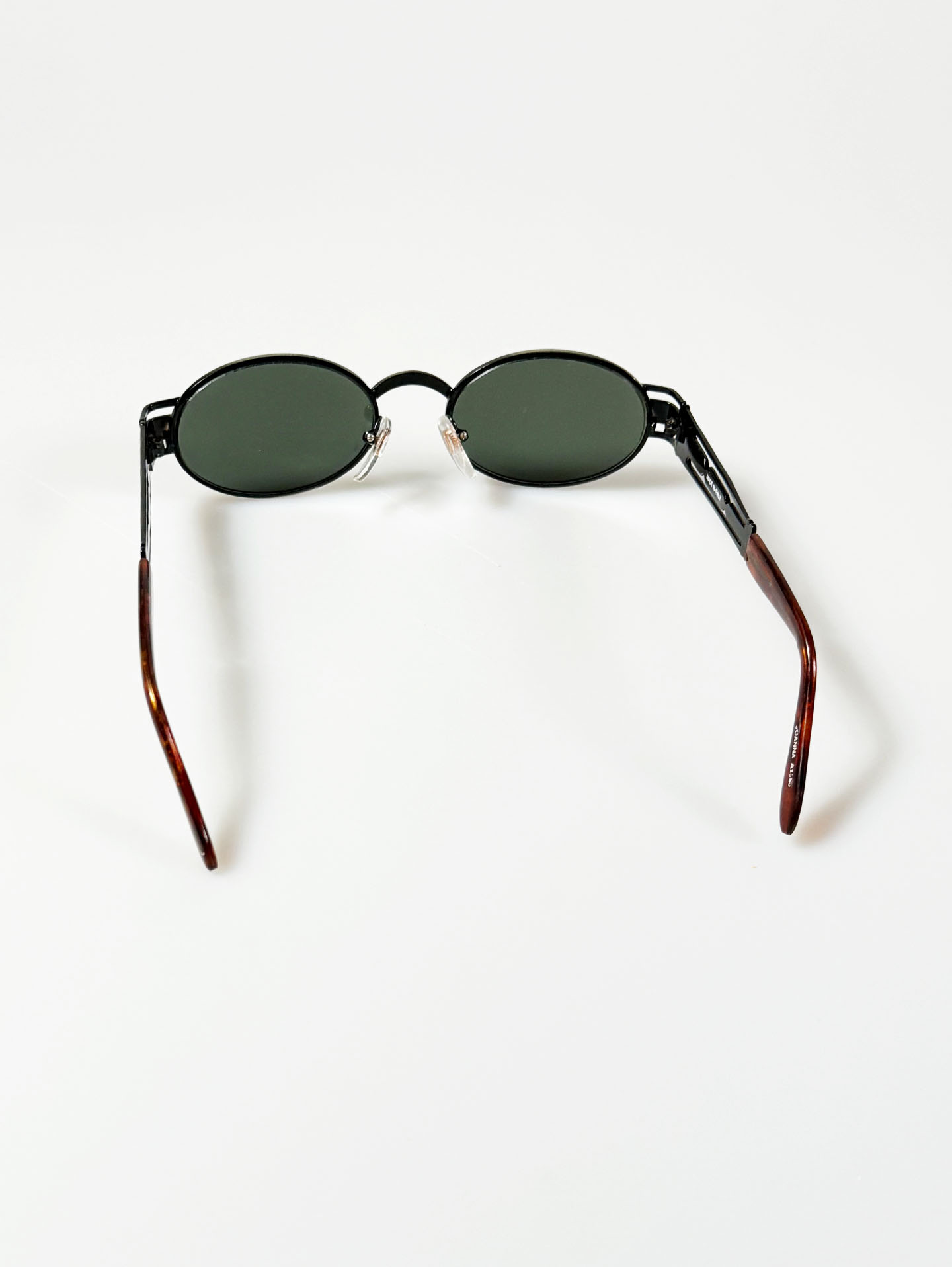 90's JOANNA Gunmetal Slim Oval Metal Frame Sunglasses
