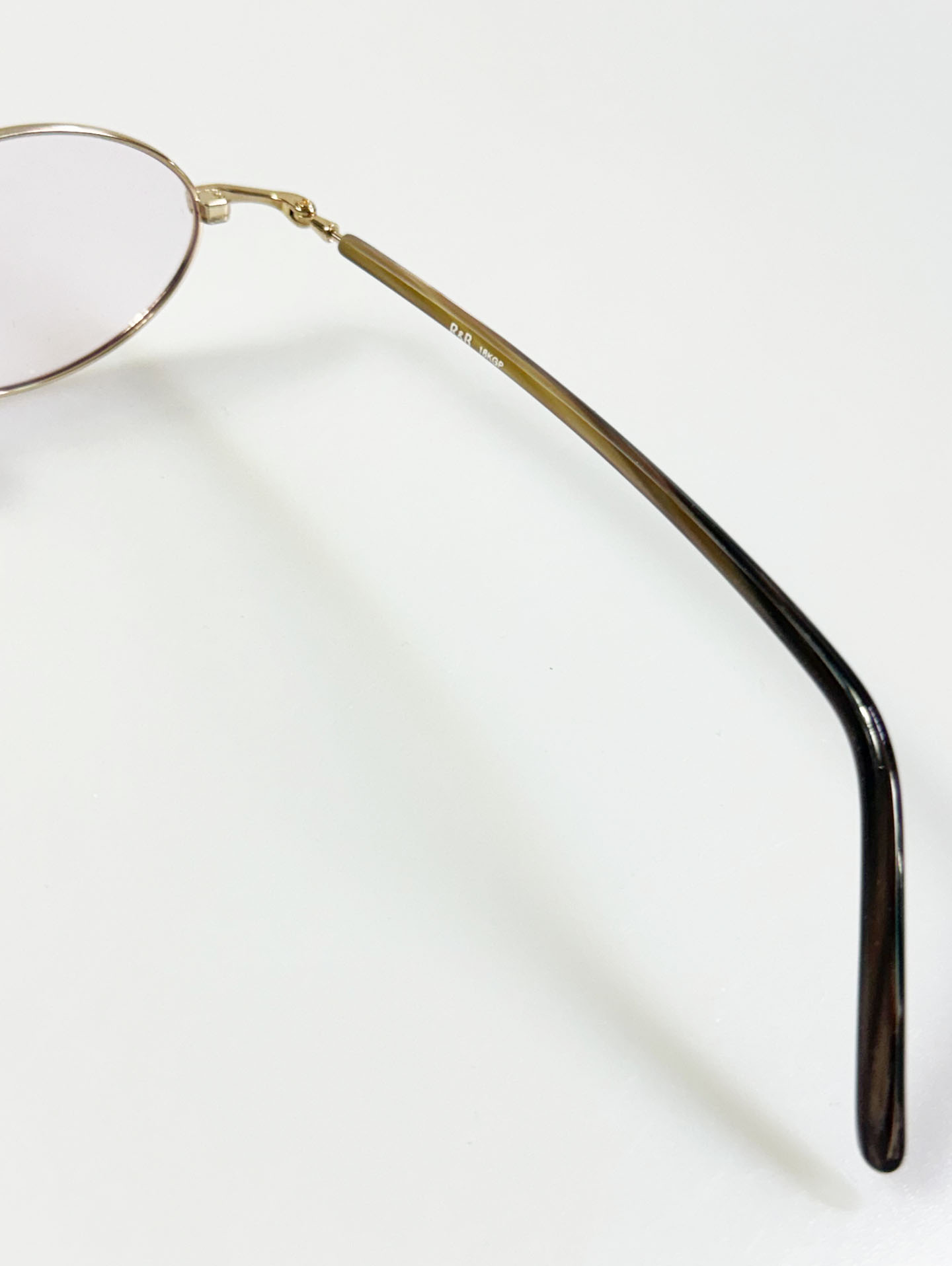 R&B Eyewear Gold Slim Oval Metal Tint Glasses