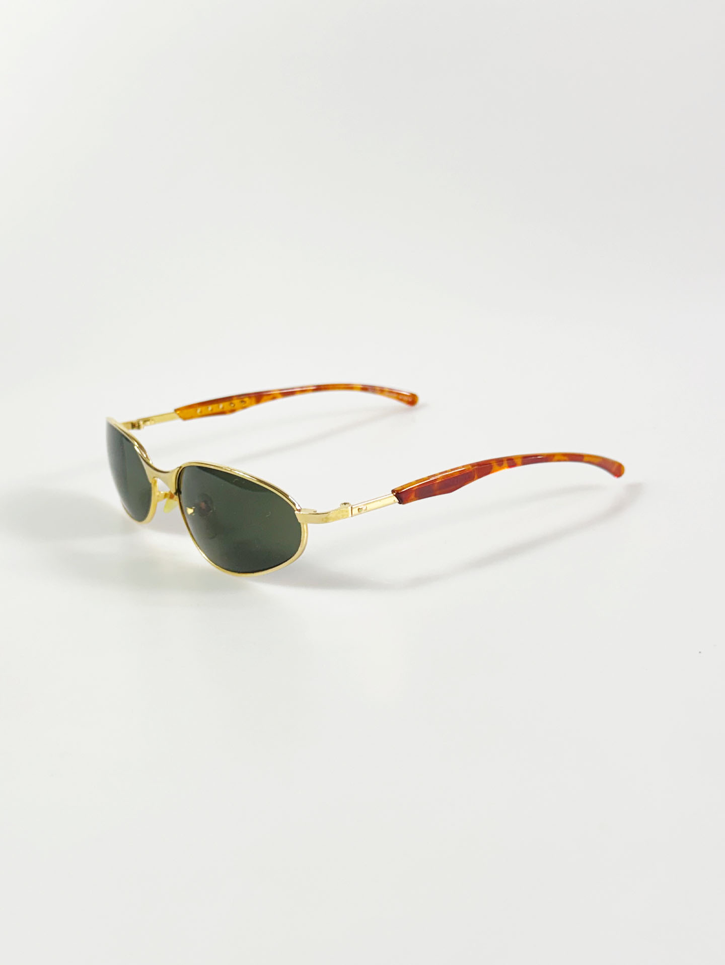 Gold Slim Oval Metal Frame Sunglasses