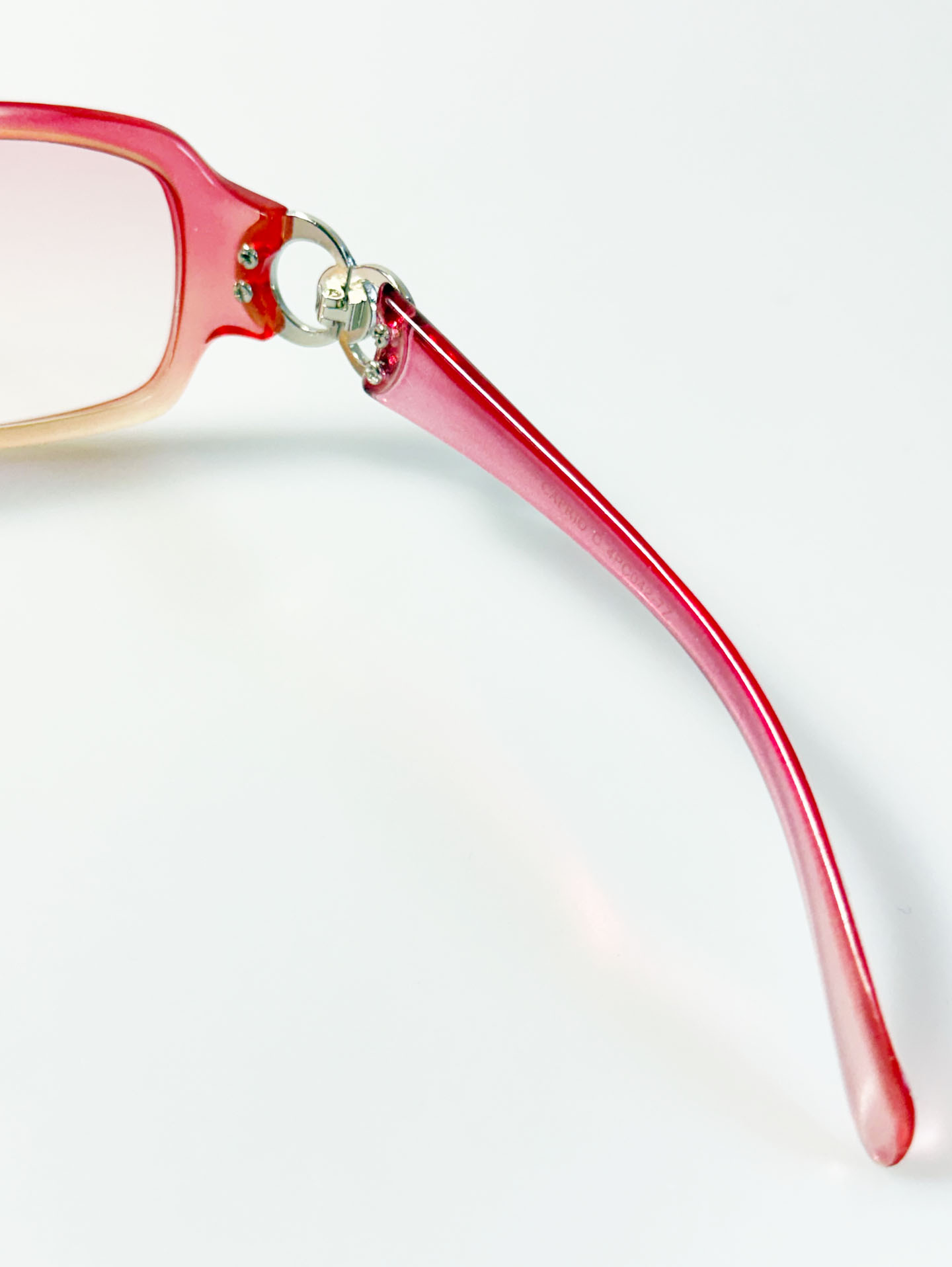 CAPRIO Pink Acetate Bold Square Tint Sunglasses