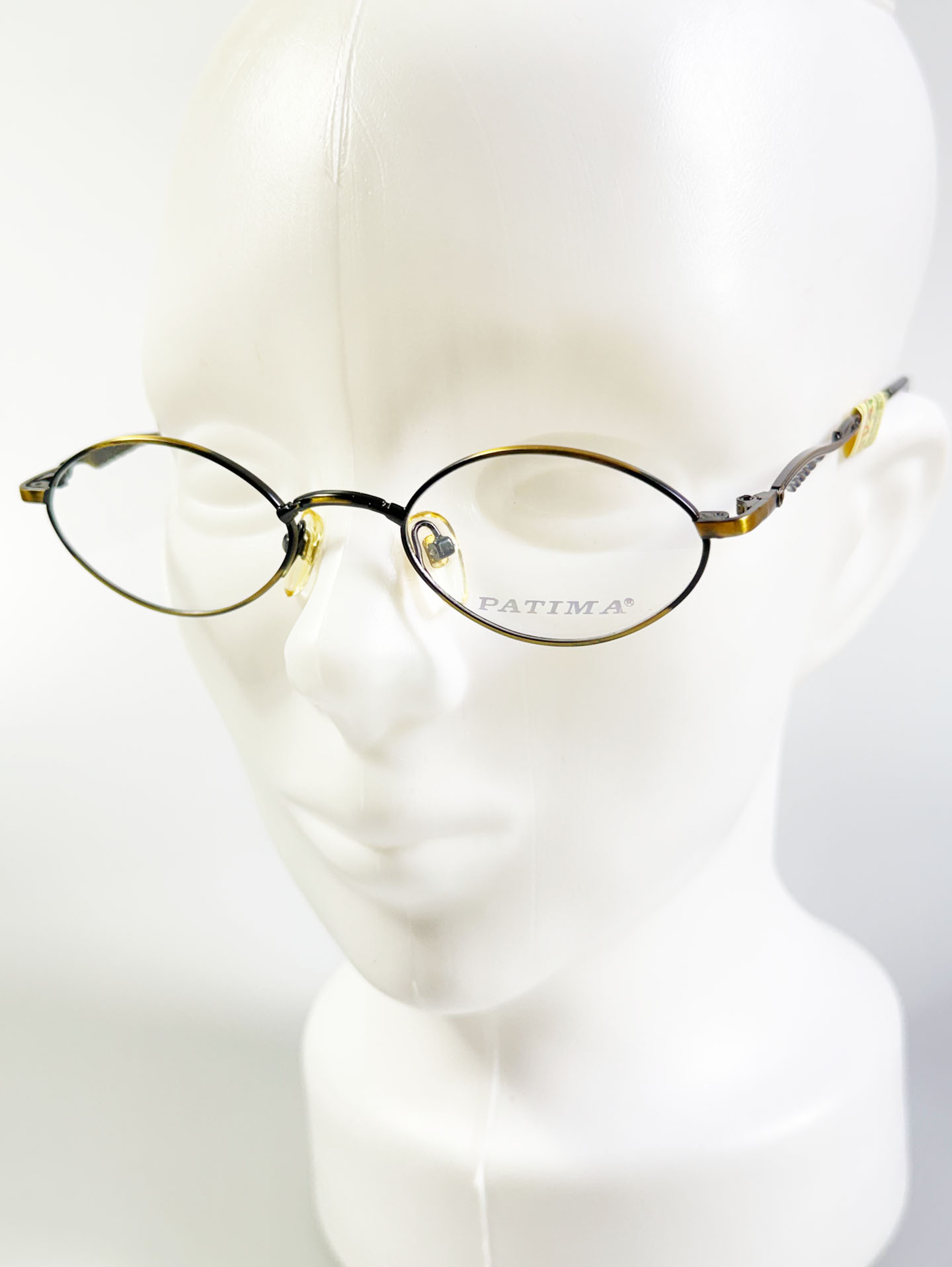 90’s PATIMA Slim Oval Gold-Black Metal Frame Glasses