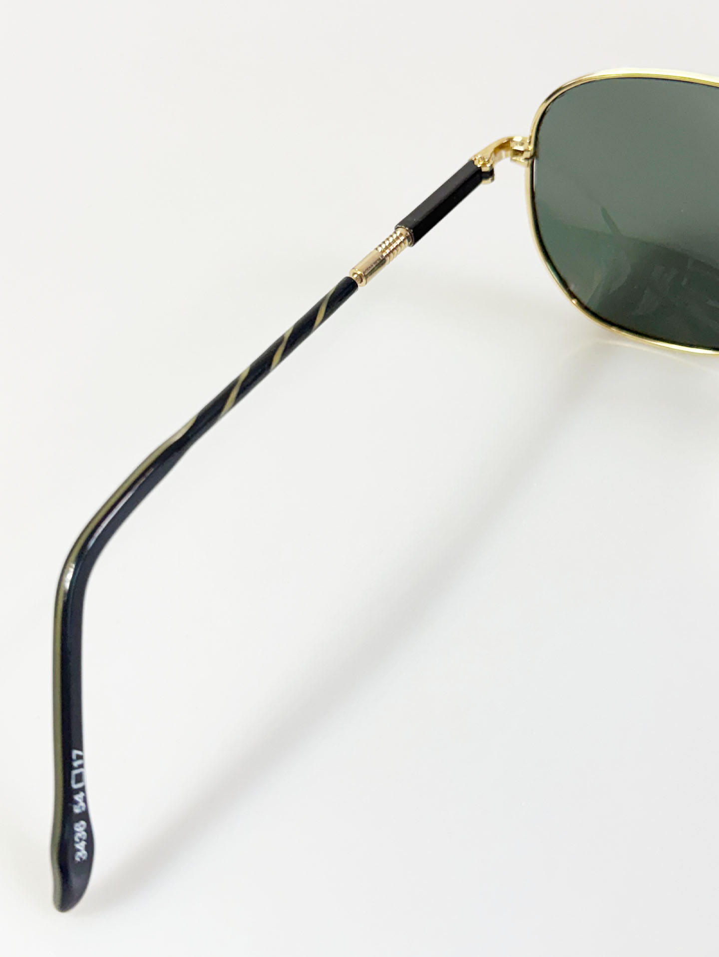 90’s Gold Metal Slim Square Frame Sunglasses