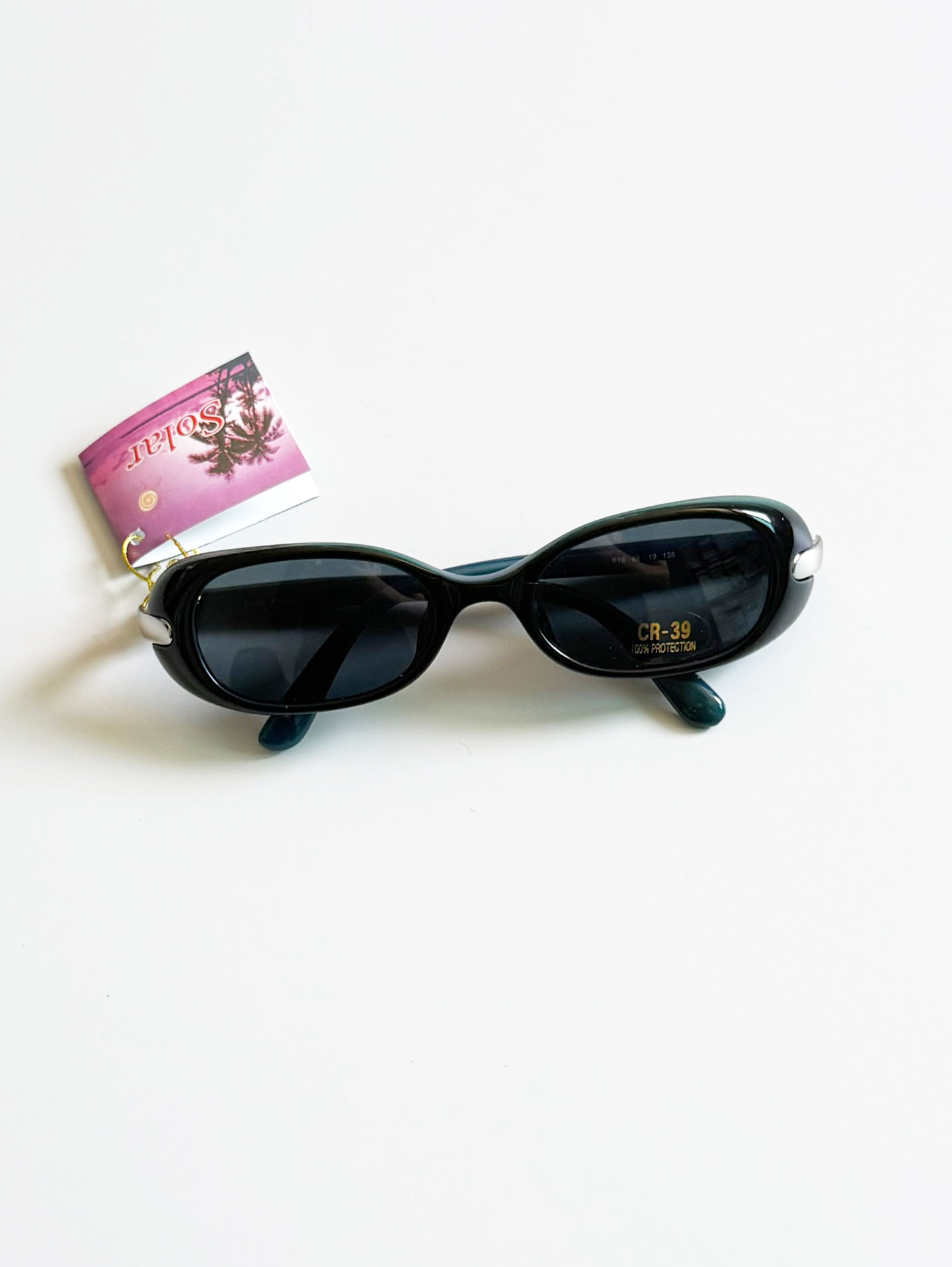 90's SOLAR Glossy Black Oval Frame Sunglasses