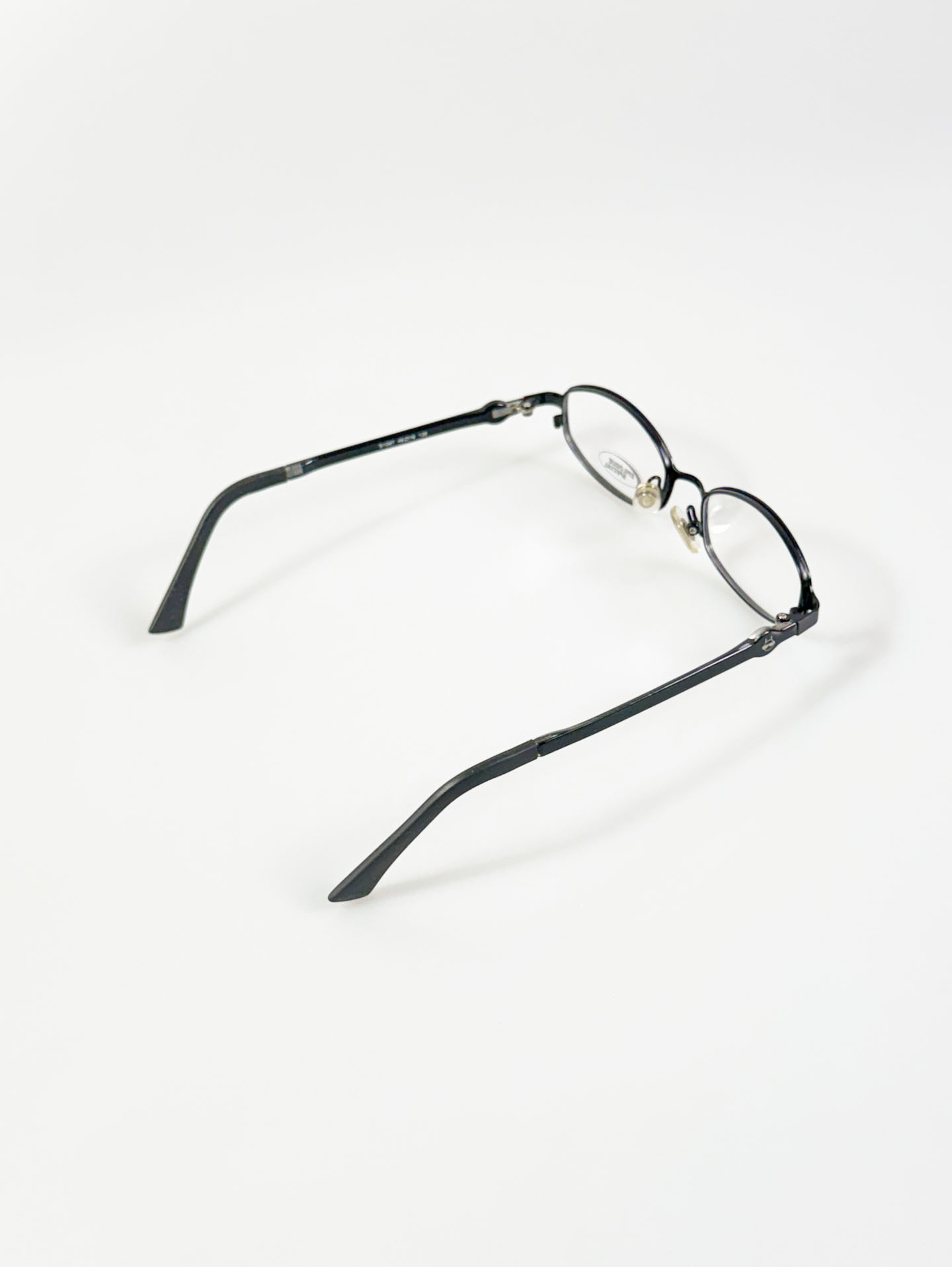 EPILOGUE Black Slim Oval Metal Glasses
