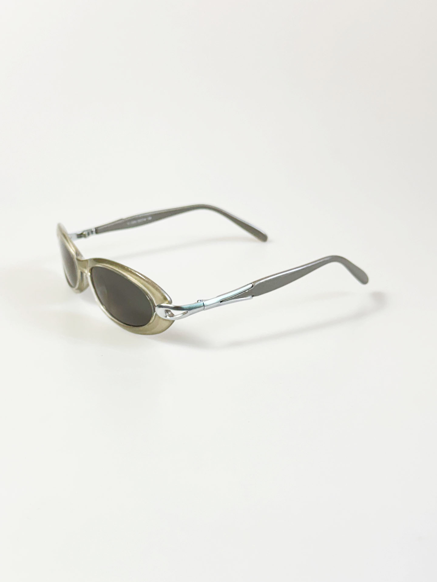 90's SERENO Bold Oval Combination Frame Sunglasses