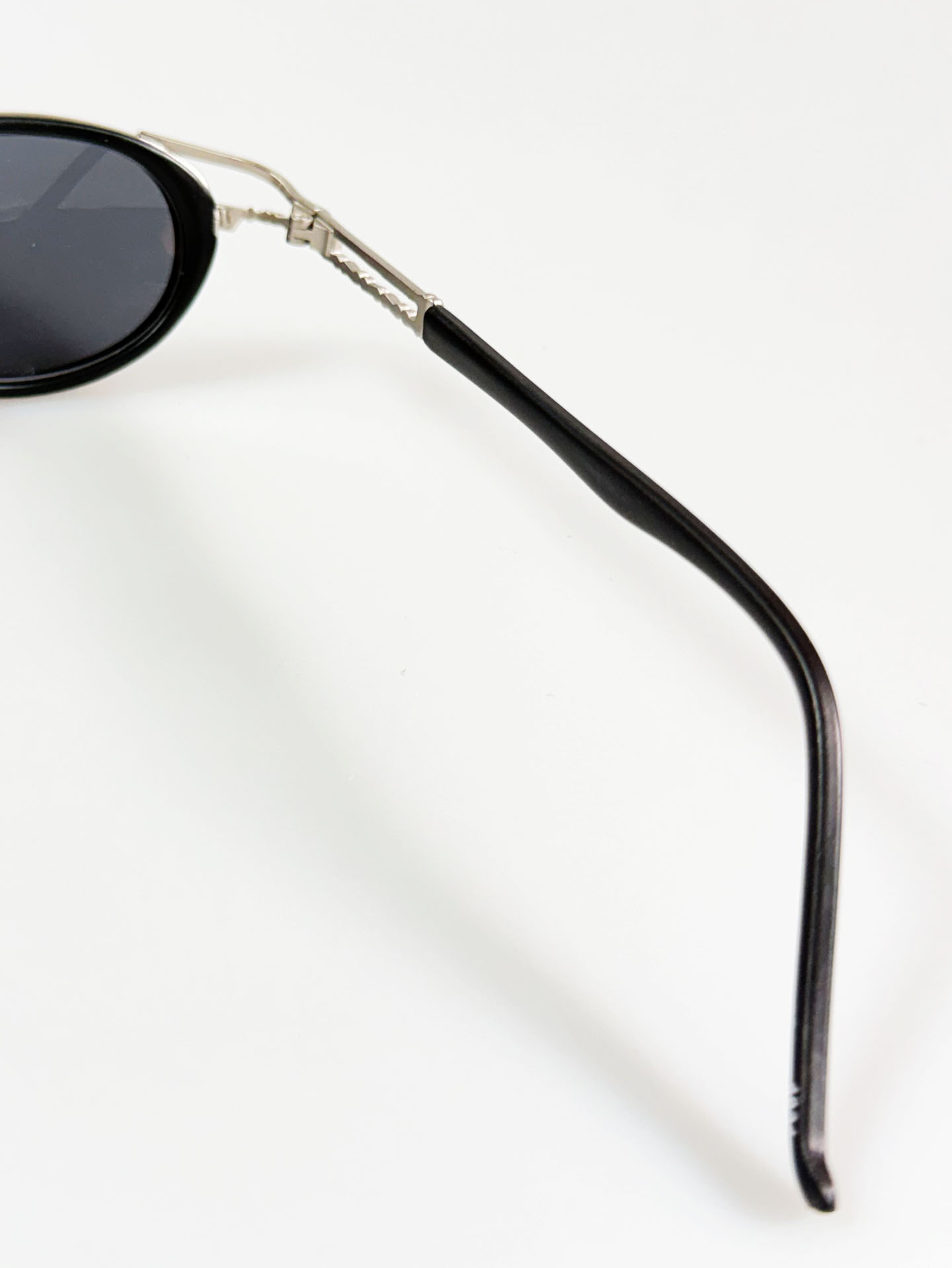 90's KINE Silver & Black Layered Oval Metal Frame Sunglasses
