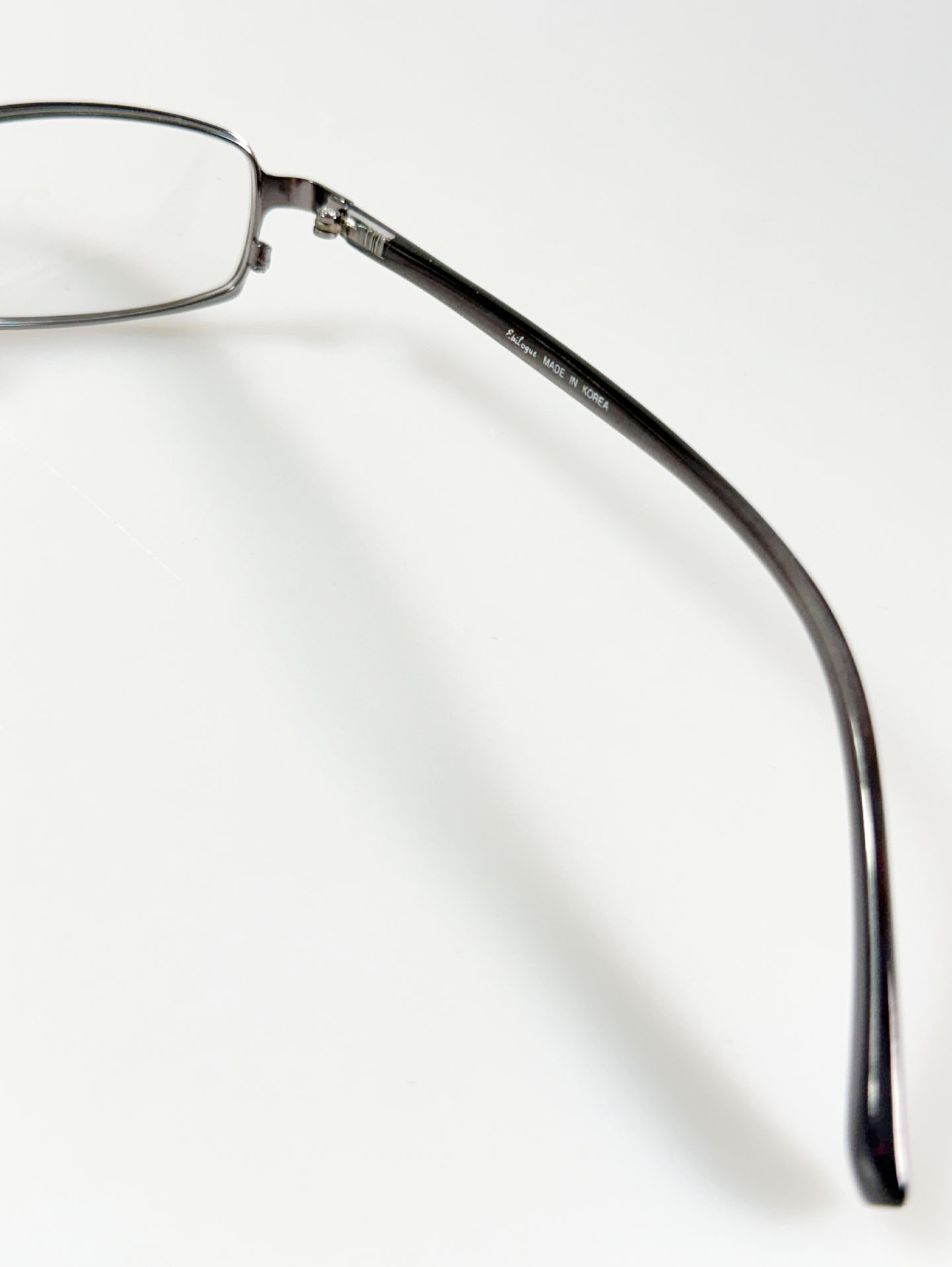 Series. 01 EPILOGUE Vintage Slim Square Metal Frame Collection