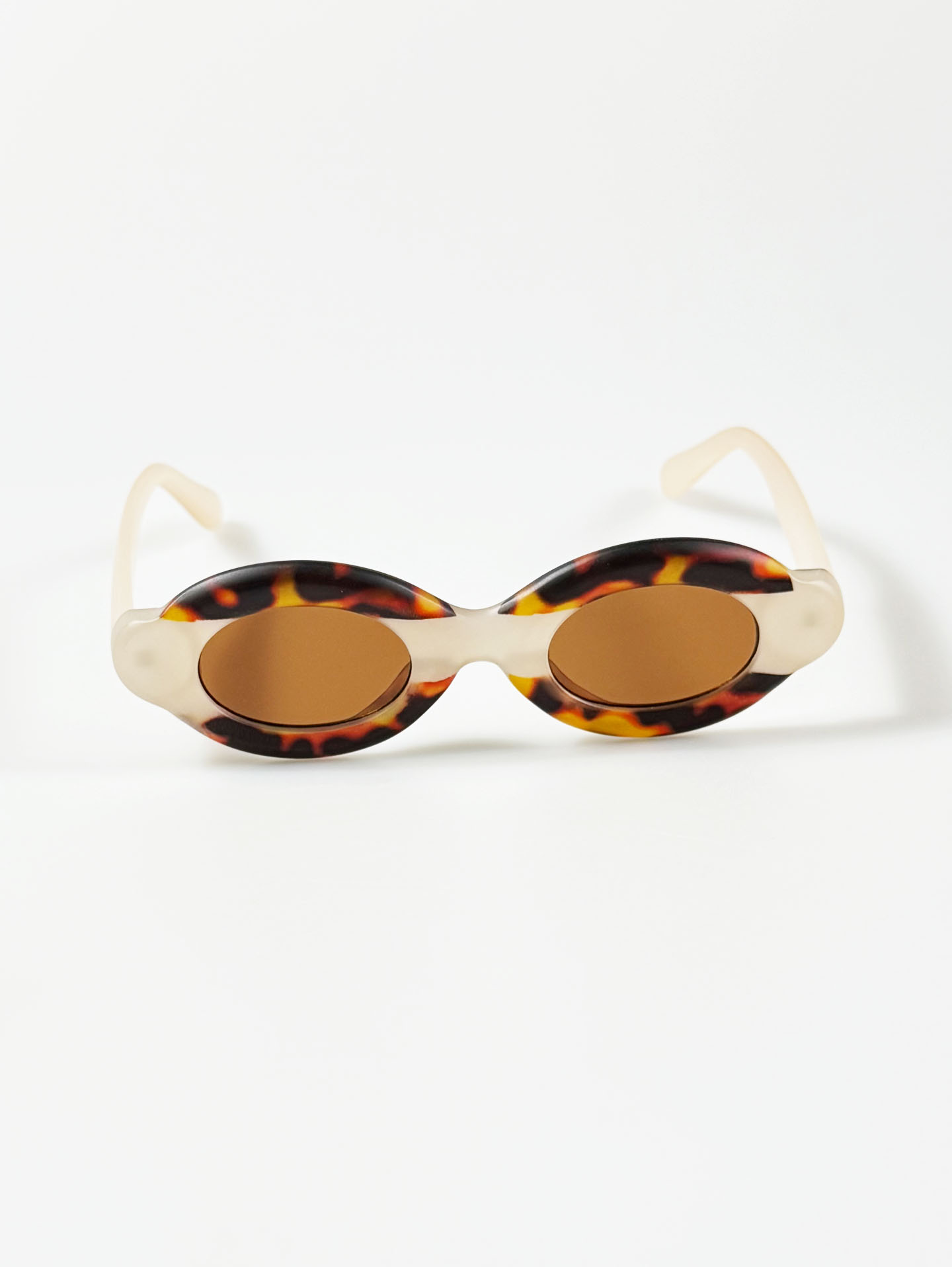 Tortoiseshell & Ivory Bold Oval Tint Sunglasses