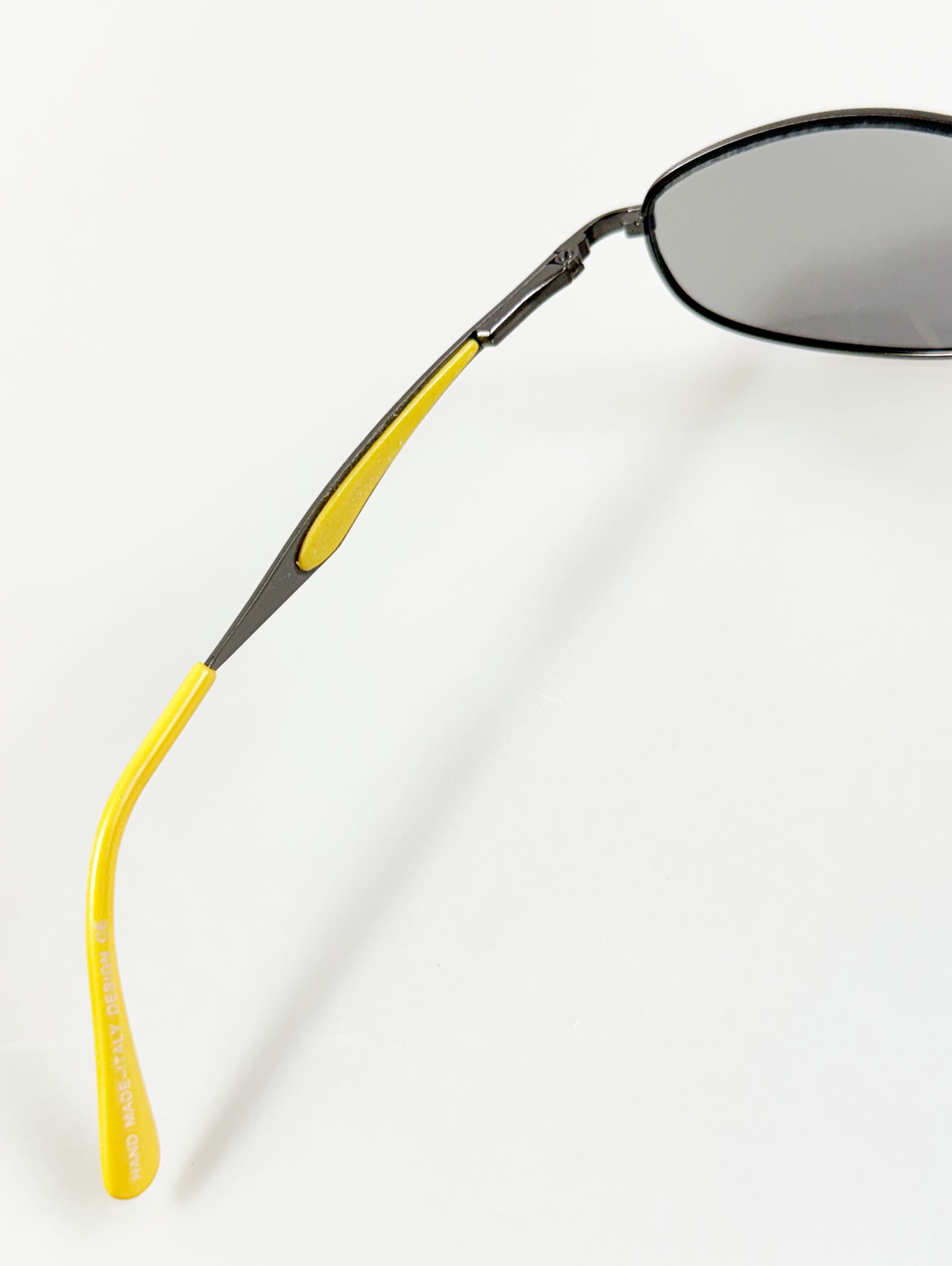 90's DOMON Sliom Oval Gunmetal Sunglasses