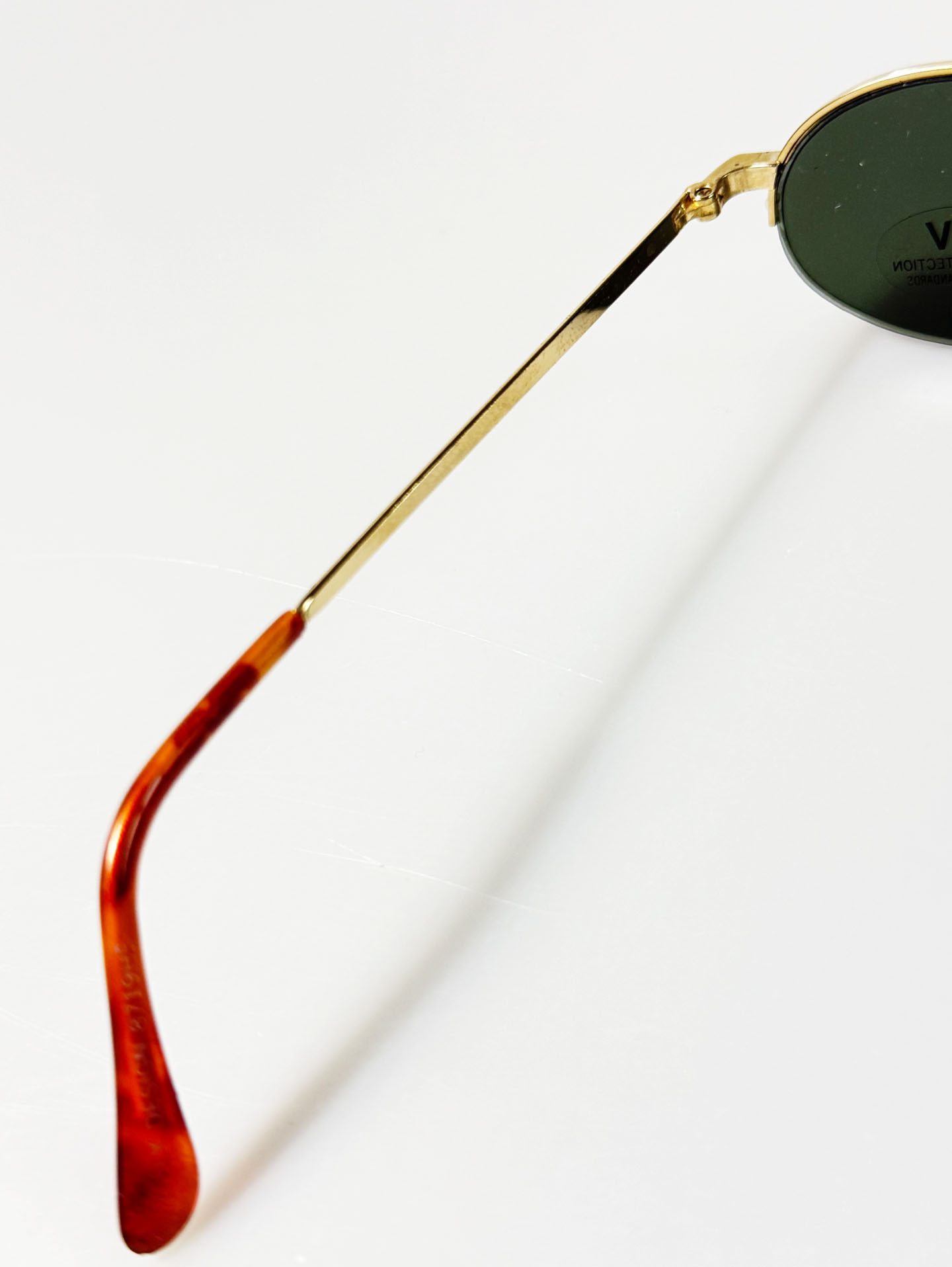 90's Gold Metal Semi-Rimless Oval Sunglasses