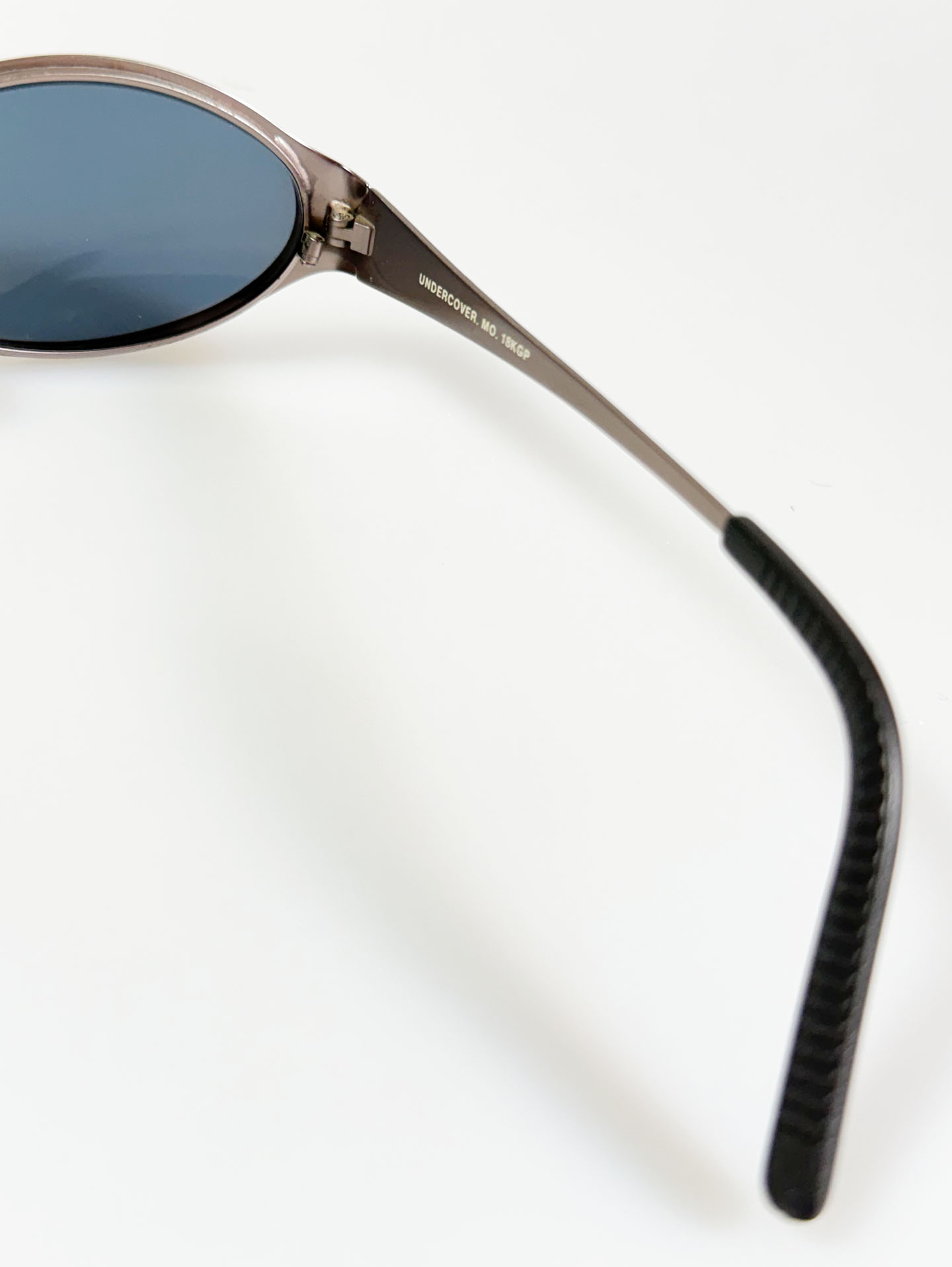 90's UNDERCOVER Silver Metal Slim Oval Sunglasses