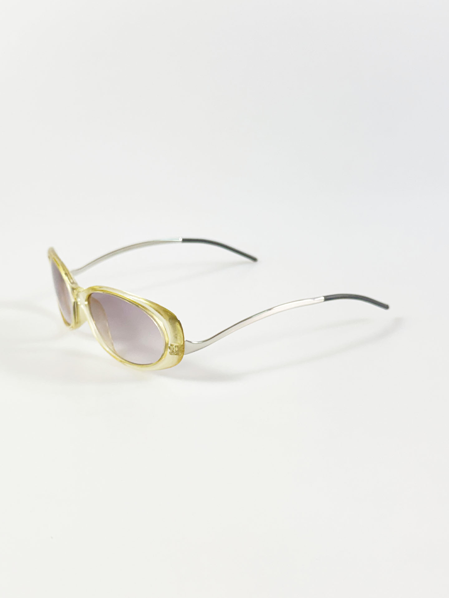 CAPRIO Bold Translucent Acetate Oval Sunglasses