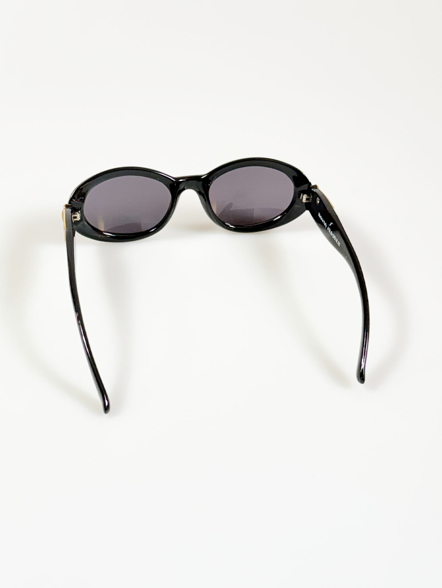 90's Italy Black & Purple Bold Oval Frame Sunglasses