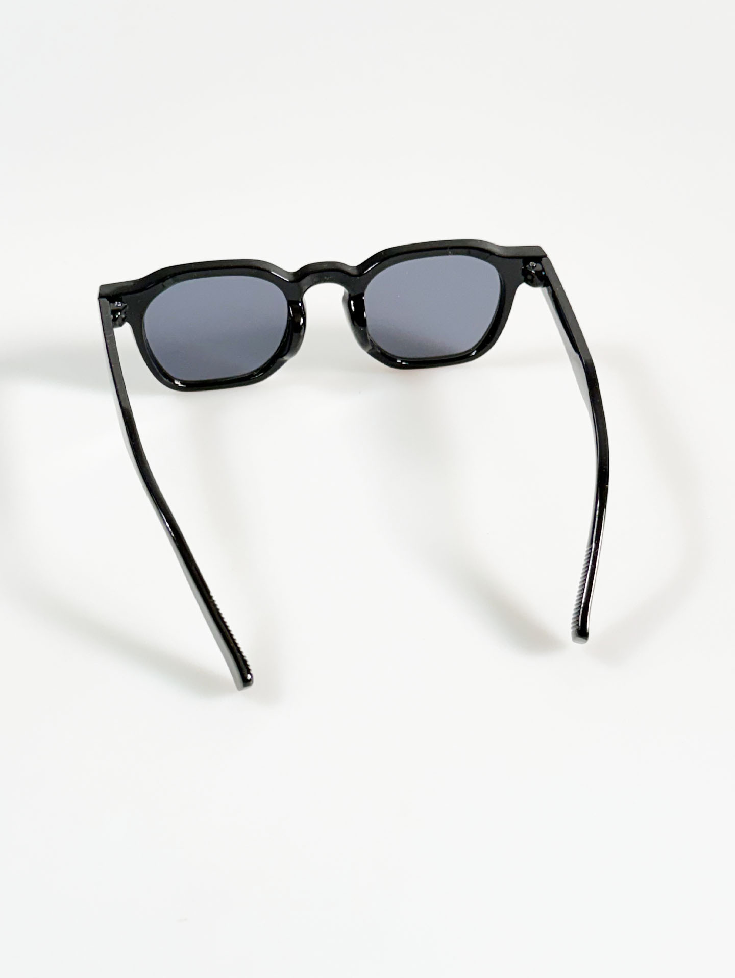 Black Bold Square Frame Sunglasses