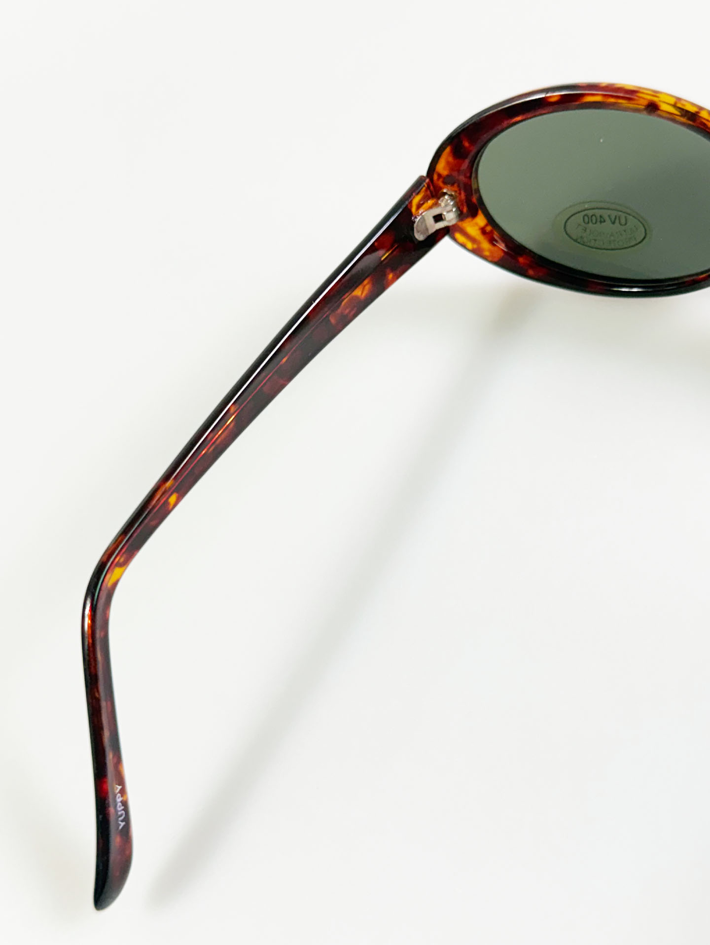 YUPPY Tortoiseshell Bold Oval Sunglasses