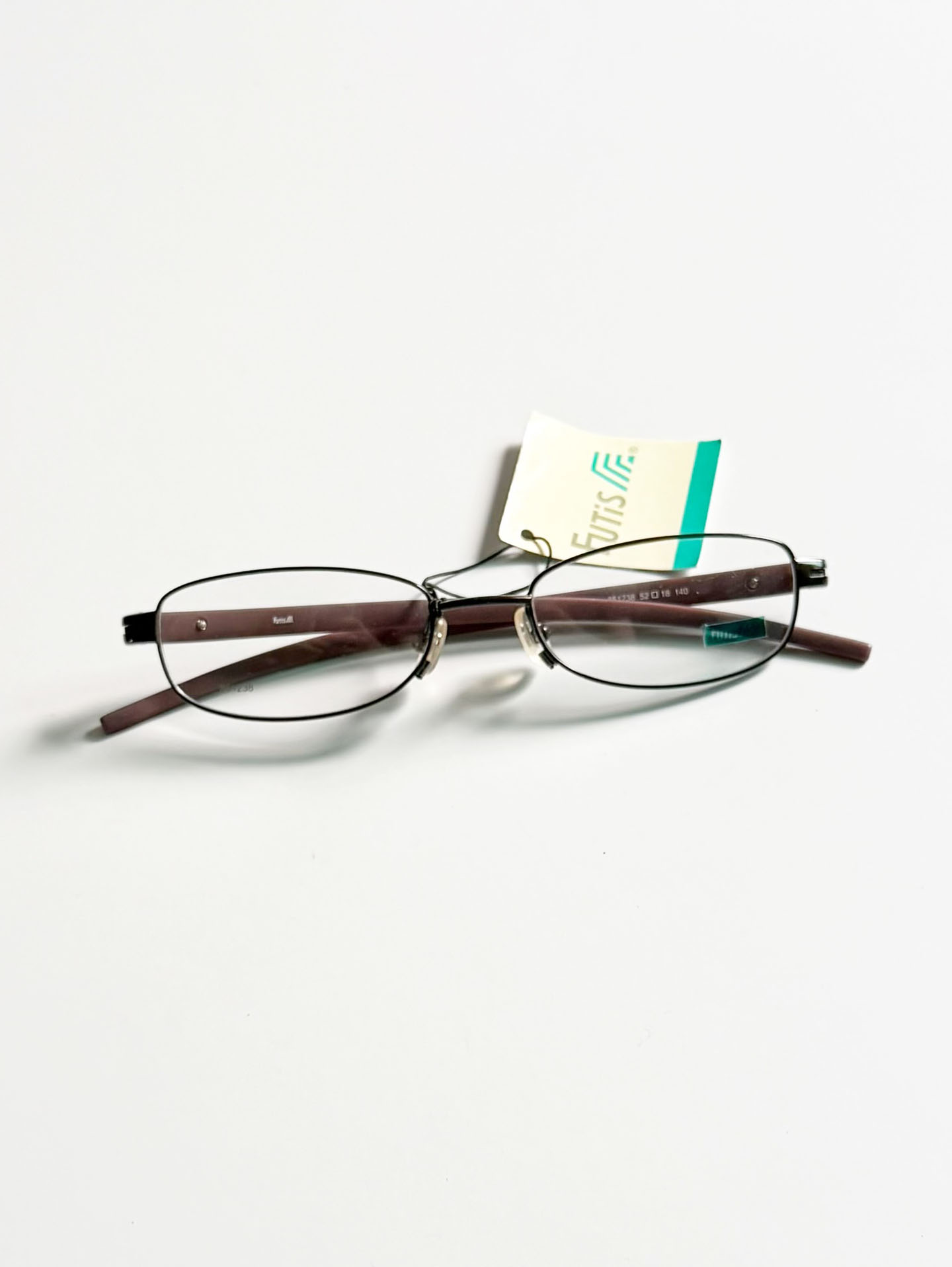 FUTIS Slim Square Gunmetal Glasses