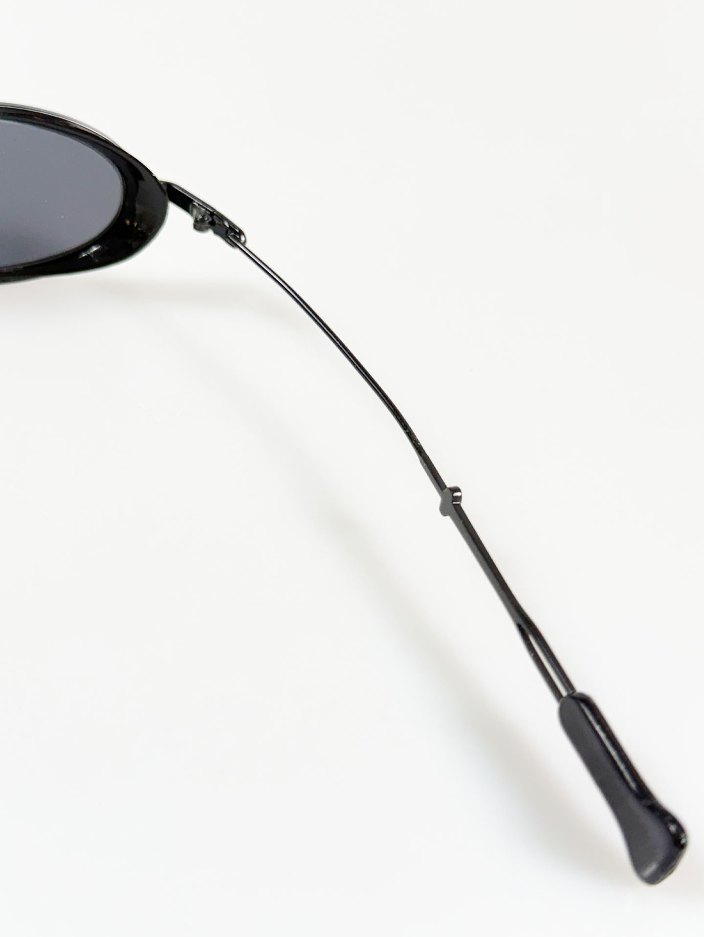 90's Black Layered Oval Metal Frame Sunglasses