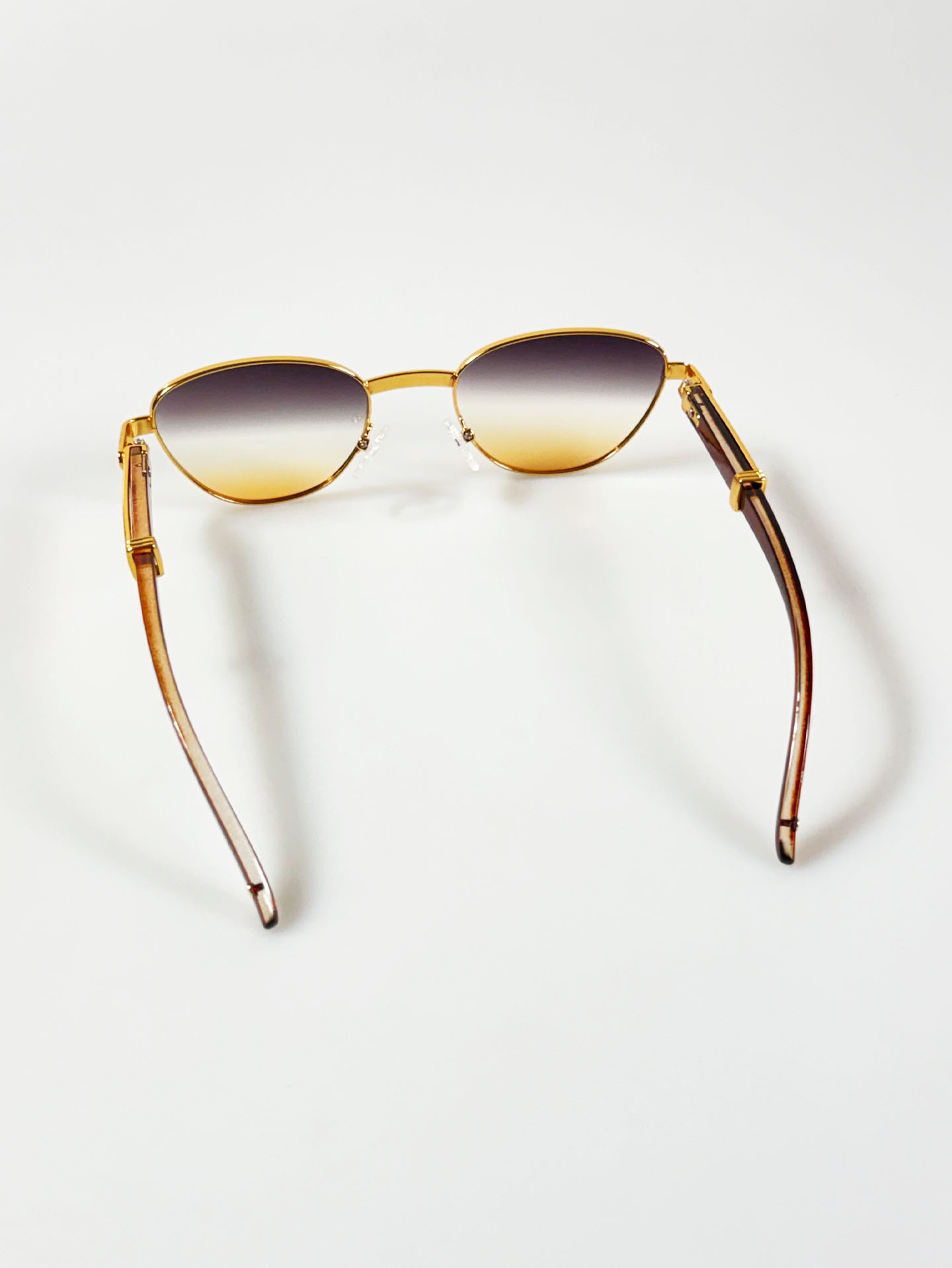 Gold Slim Oval Metal Frame Gradient Tint Sunglasses