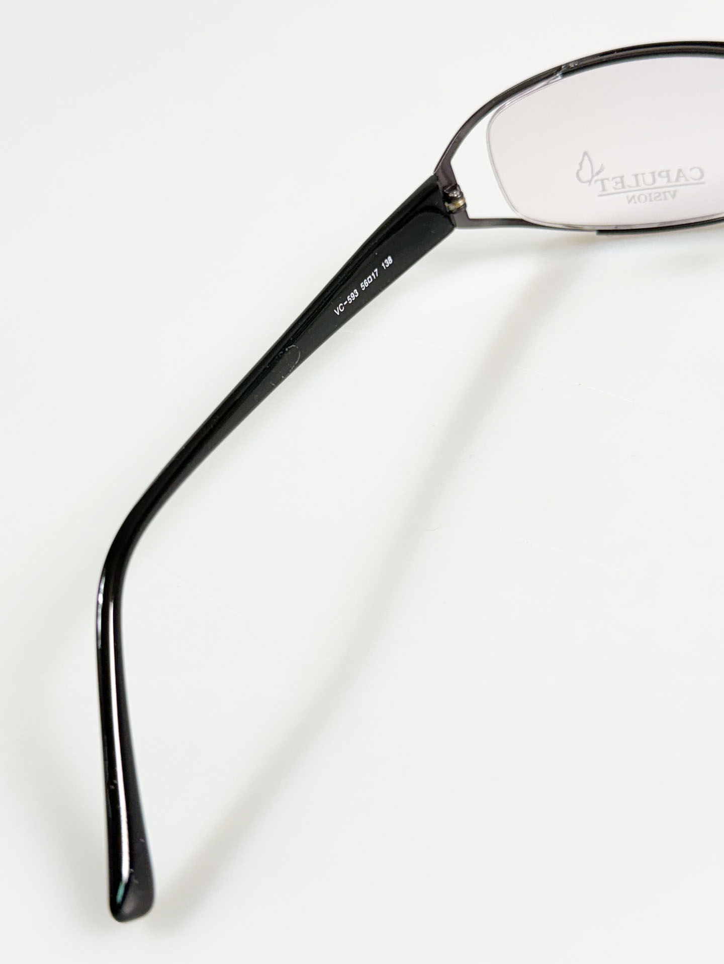 CAPULET Dark Gray Soft Square Metal Glasses