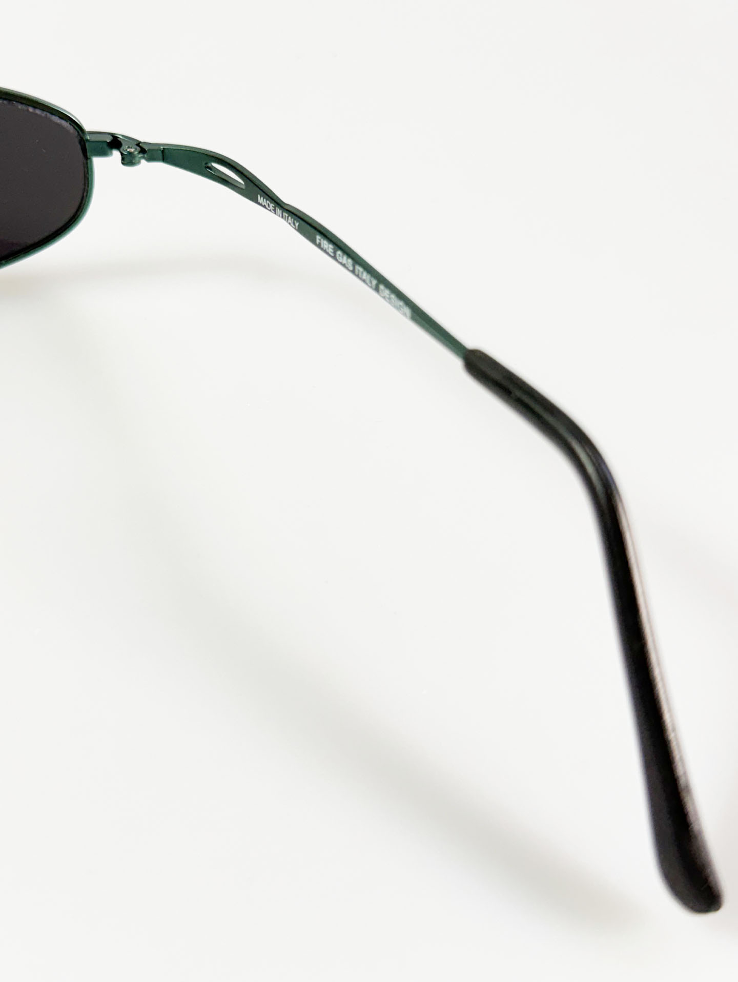 90's FIRE GAS Green Slim Oval Metal Frame Sunglasses