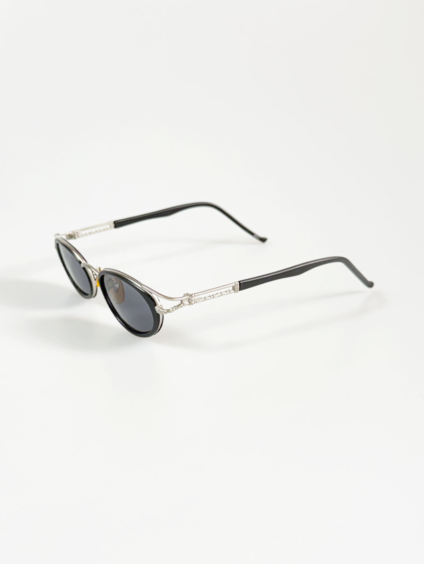 90's KINE Silver & Black Layered Oval Metal Frame Sunglasses
