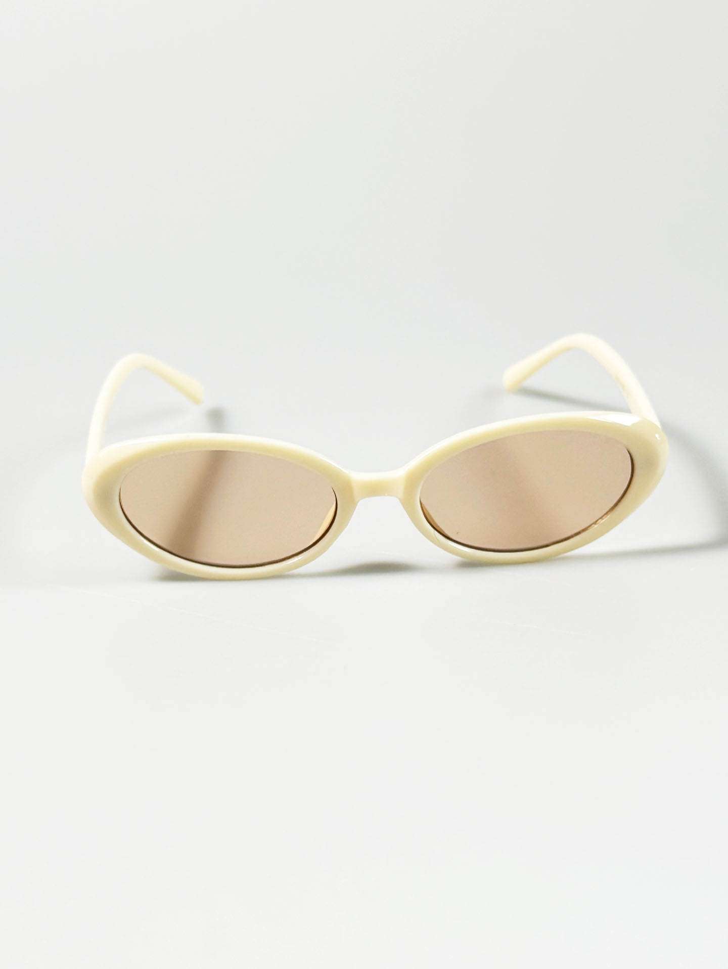 Ivory Bold Semi Cat-Eye Frame Tint Sunglasses