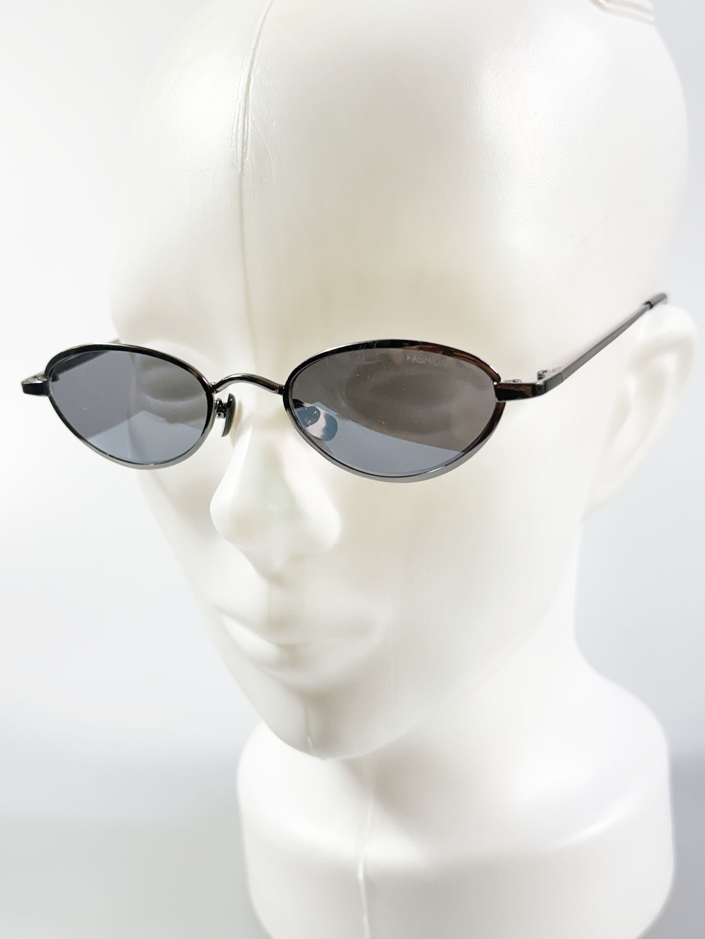 90's FASHION LINE Gunmetal Slim Oval Sunglasses