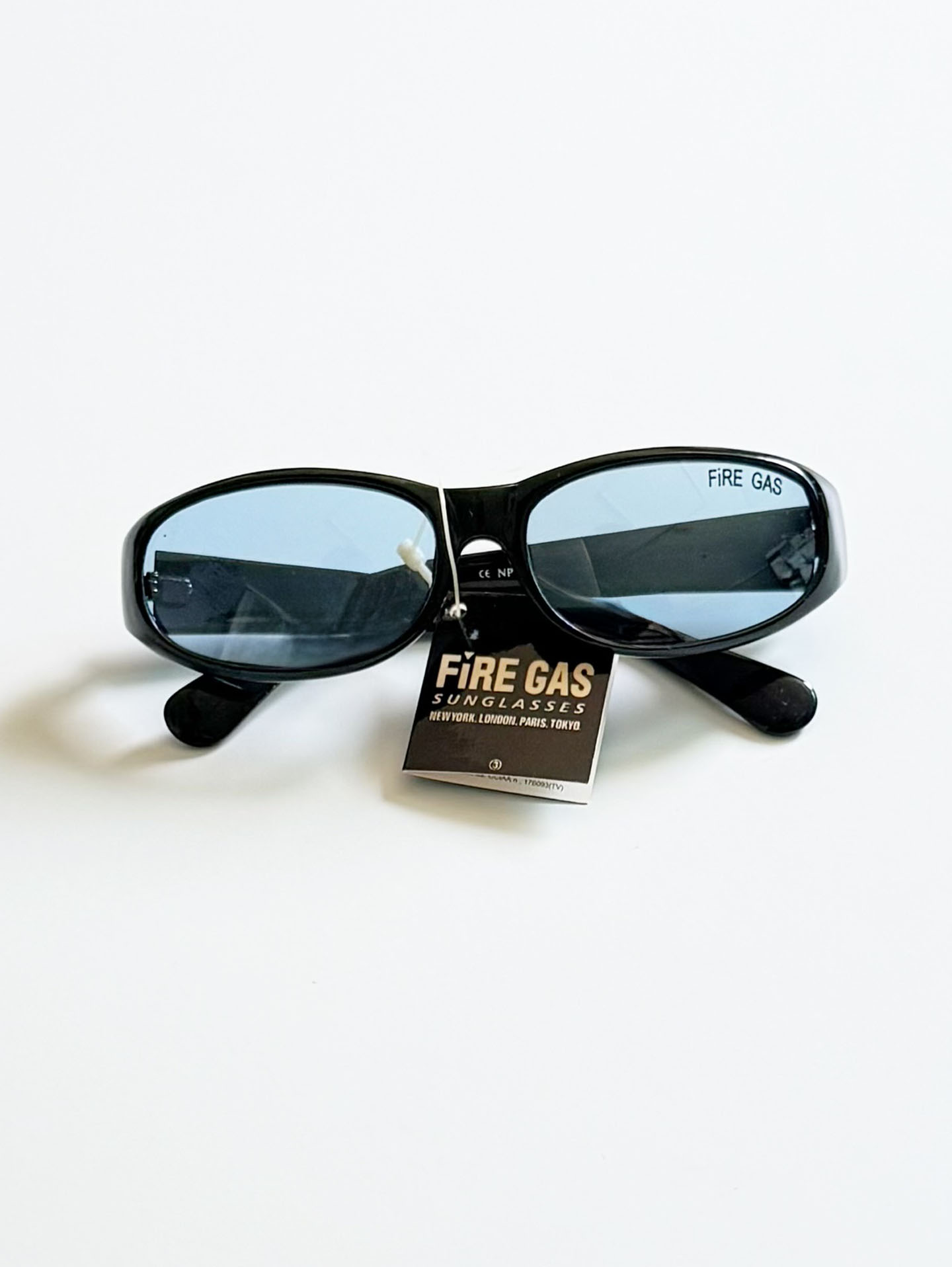 90's FIRE GAS Glossy Black Bold Oval Tint Sunglasses