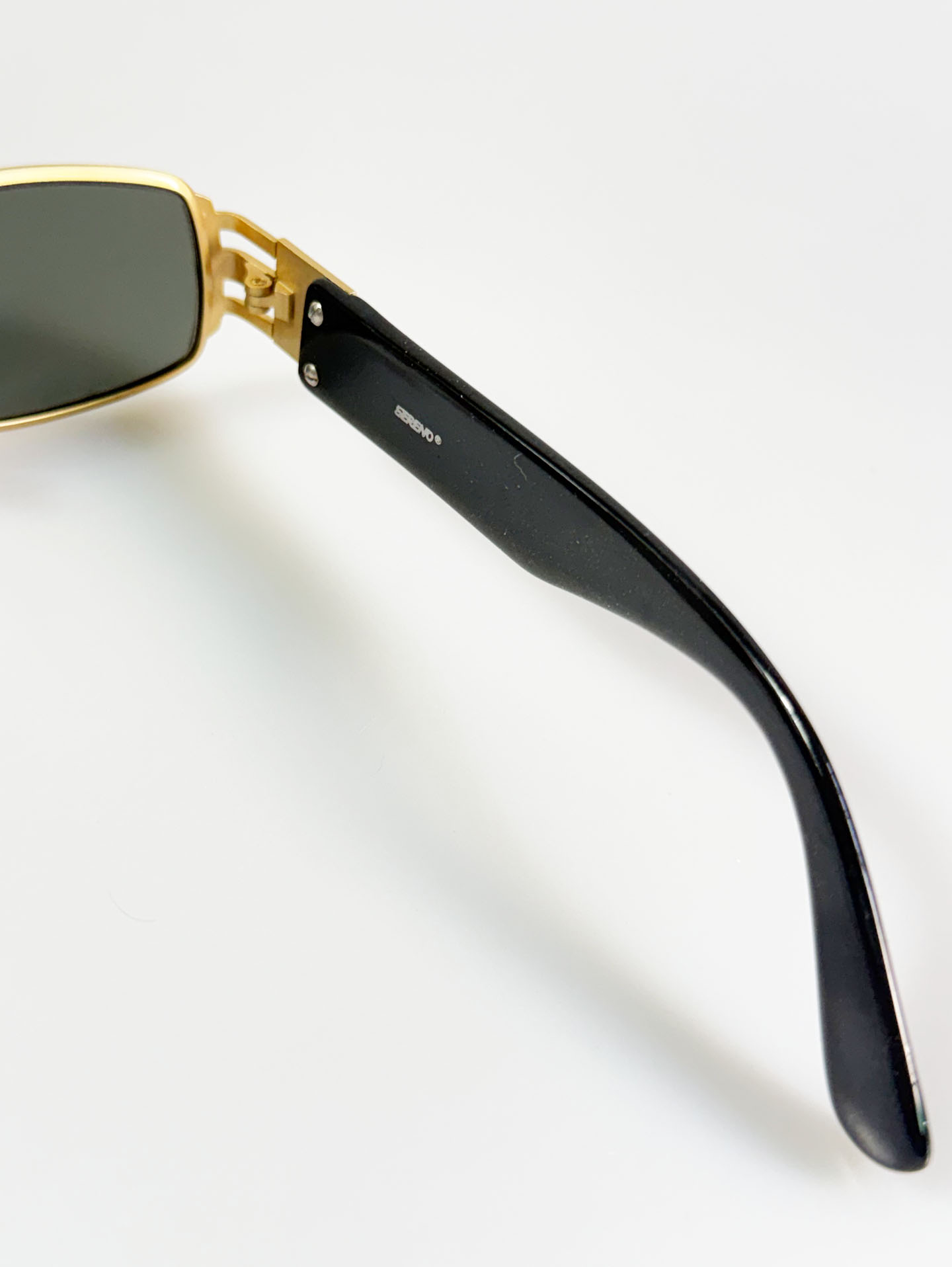 90's SERENO Square Gold Metal Sunglasses