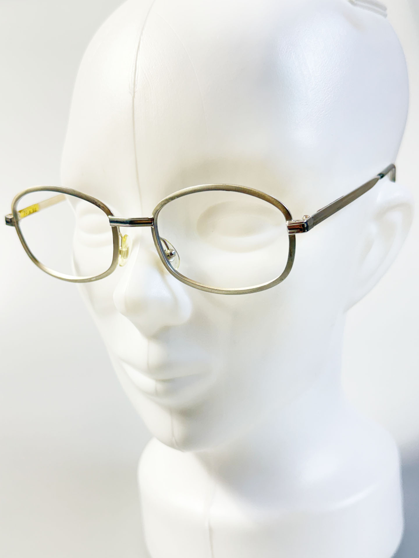 90's CLUB MARITZA Silver Metal Rounded Square Glasses