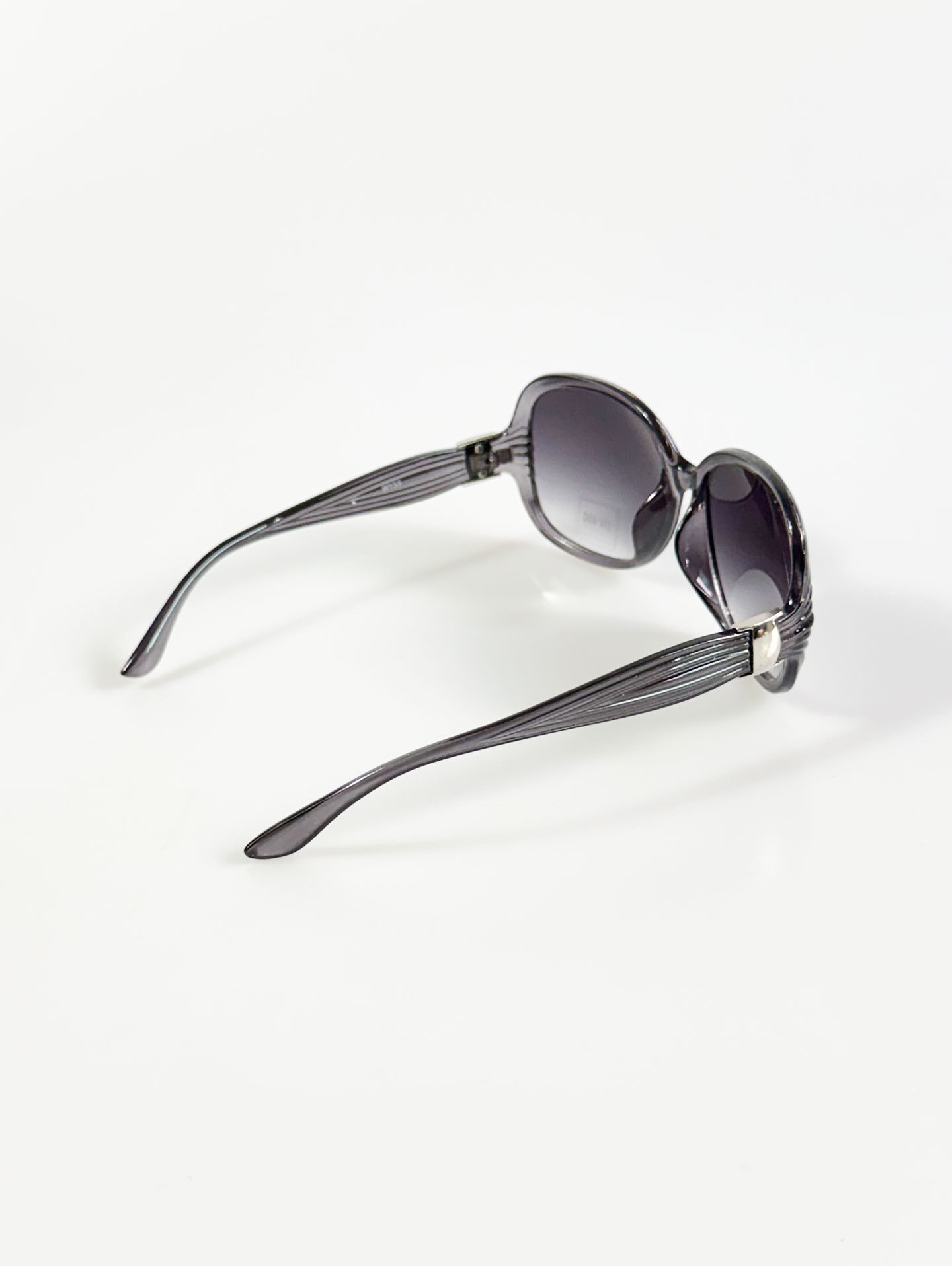 Smoky Gray Oversized Bold Oval Sunglasses