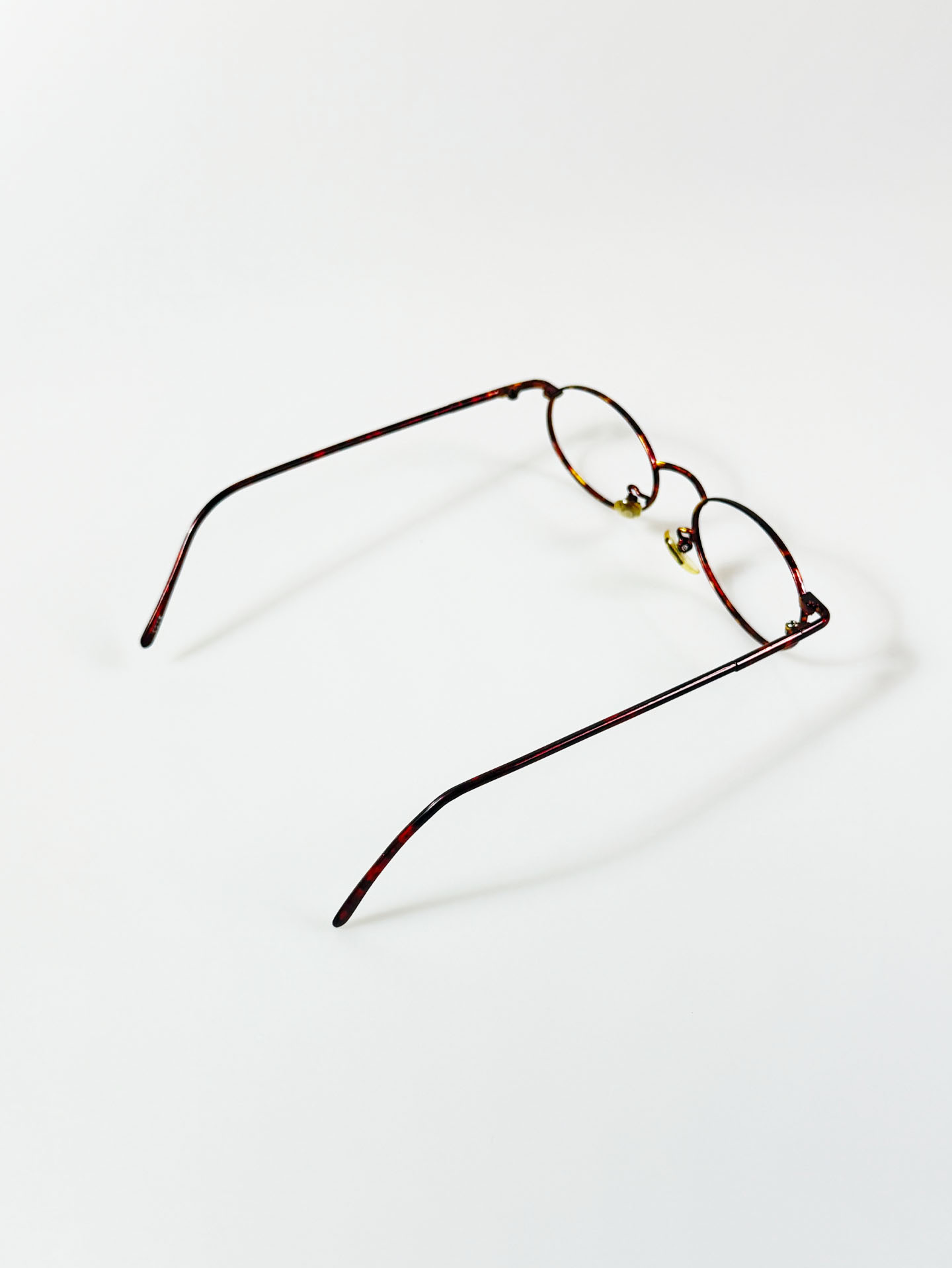 90’s HOC Tortoise Slim Oval Metal Frame Glasses