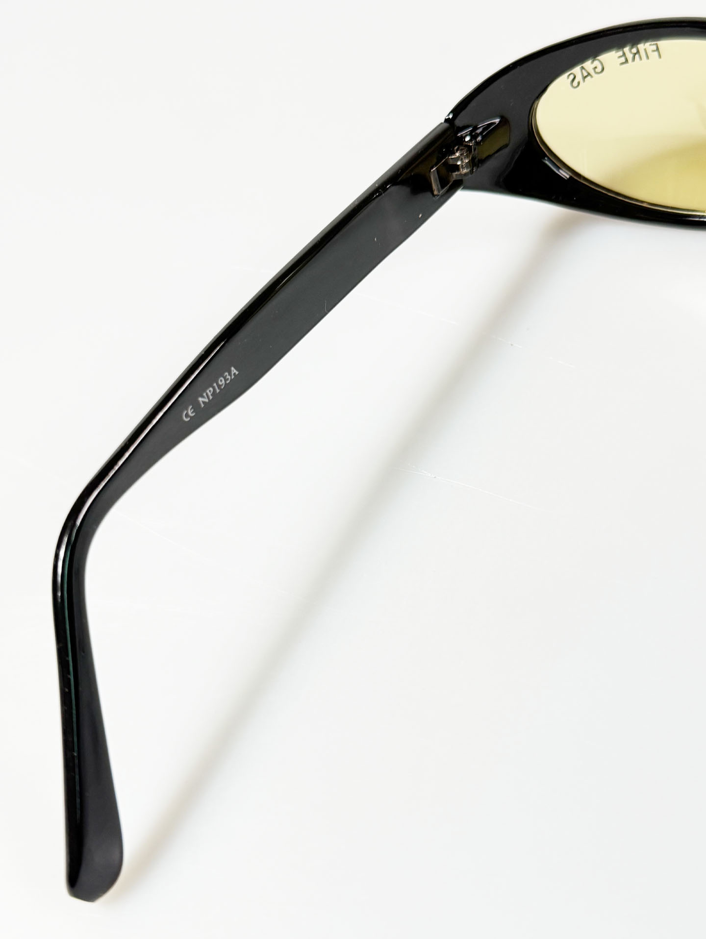 90's FIRE GAS Black Bold Oval Tint Sunglasses