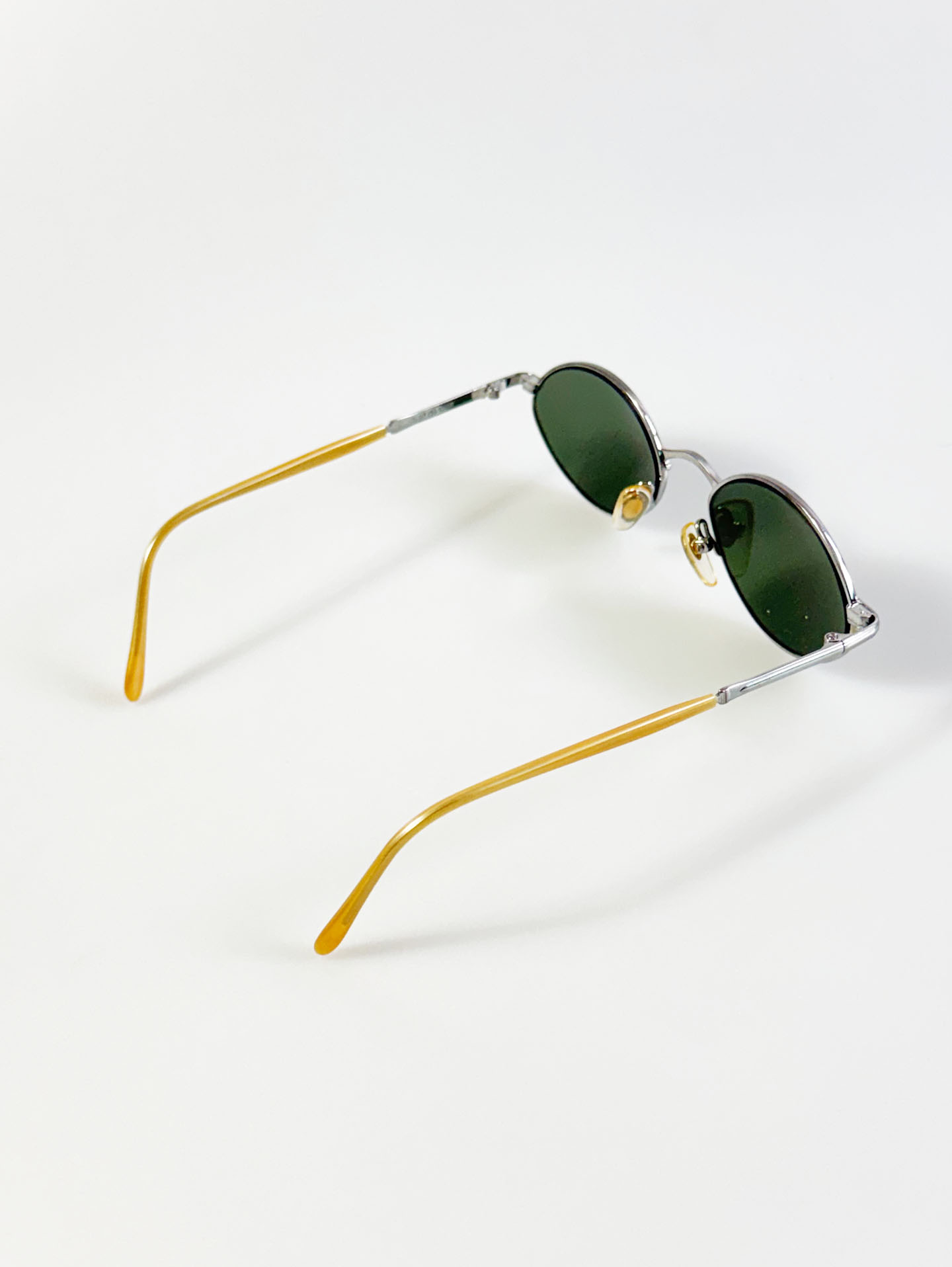 90's NELLY Silver Slim Oval Metal Frame Sunglasses