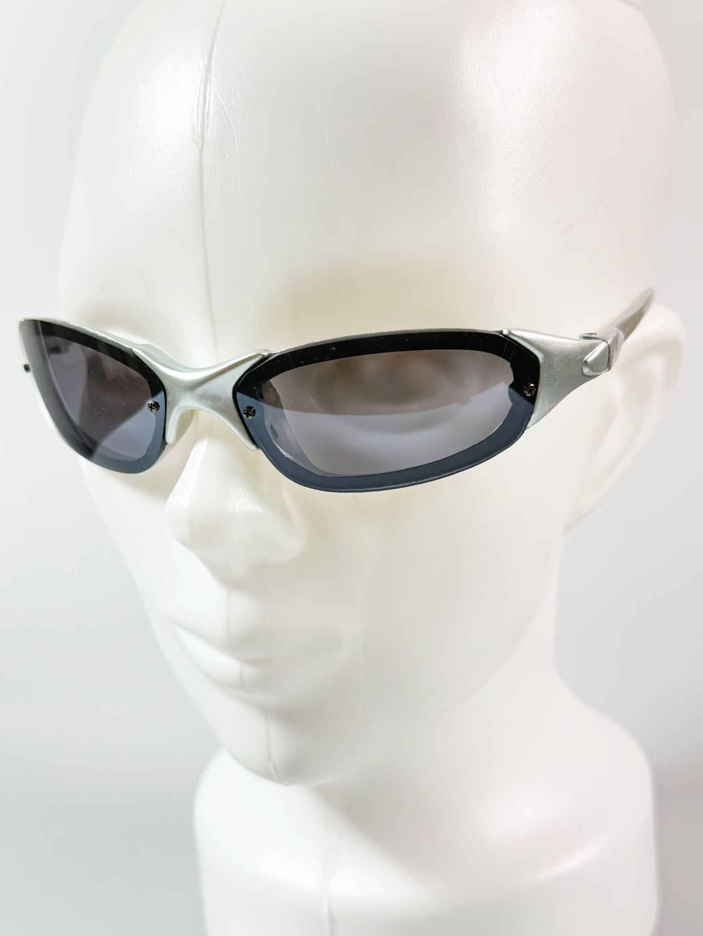 90's LEON Wraparound Silver Metal Frame Sunglasses