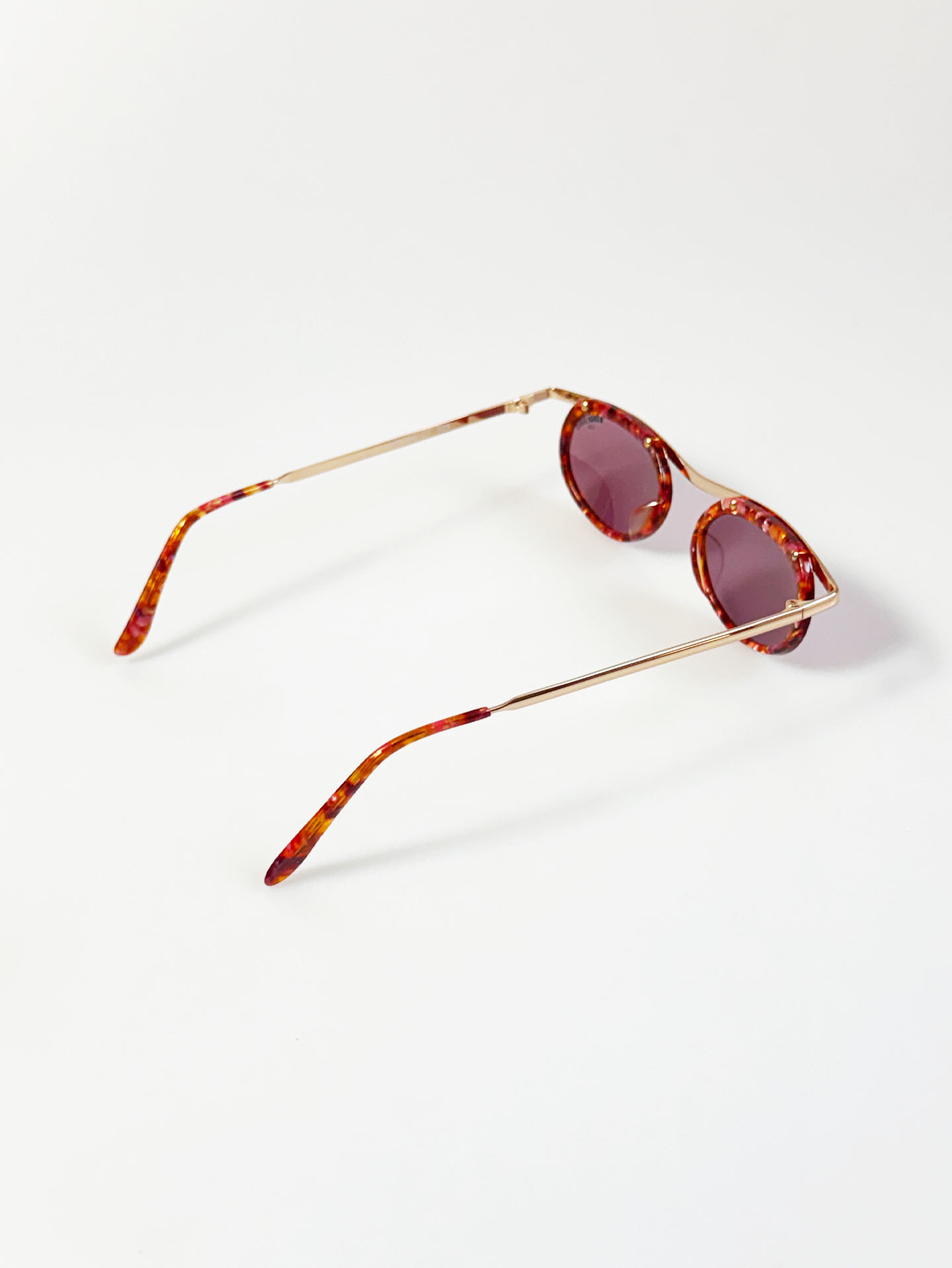 90's MICHIKO LONDON Tortoiseshell Oval Gold Metal Tint Sunglasses