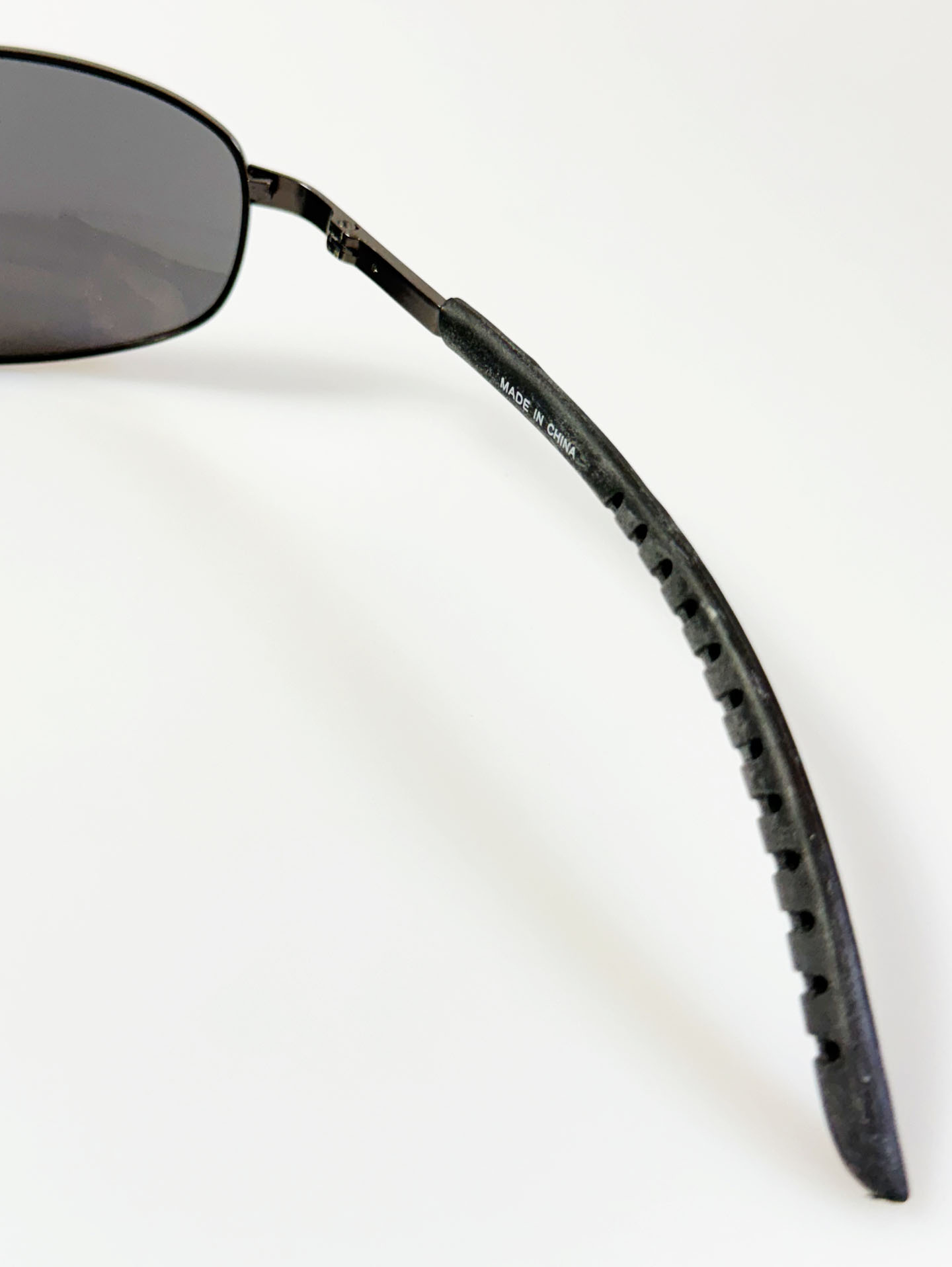 SS EYEWEAR Gunmetal Slim Oval Metal Frame Sunglasses