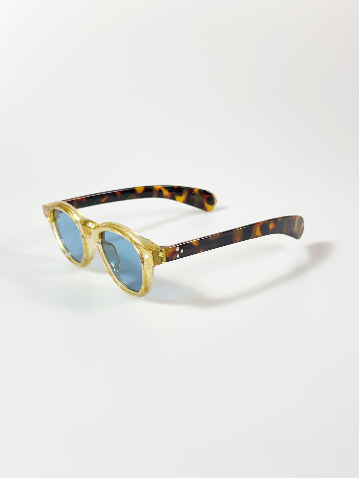 Clear Amber Bold Round Tinted Sunglasses